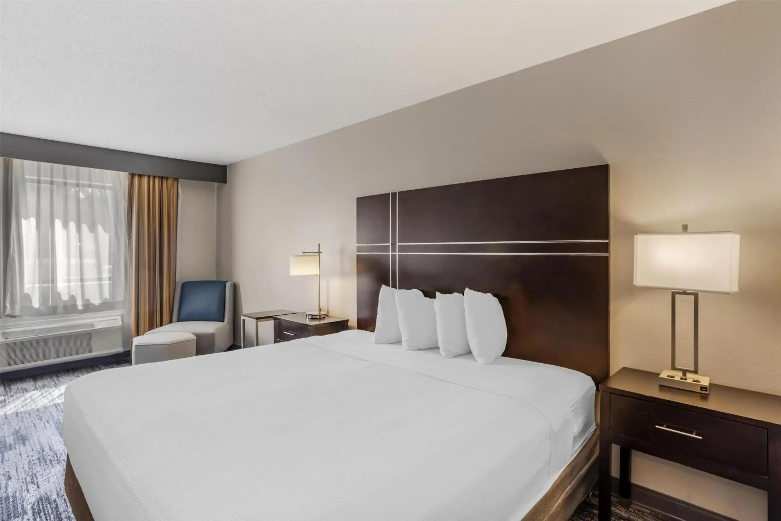 Bedroom, Bed in Best Western Shippensburg Bedroom, Bed in Best Western Shippensburg