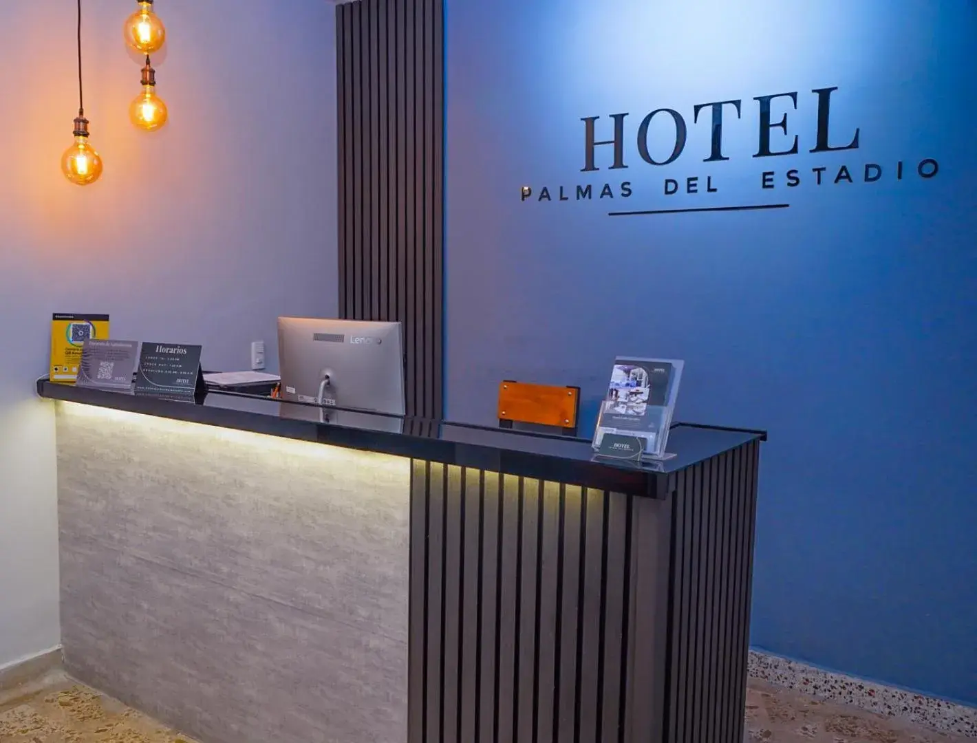 Lobby or reception in Hotel Palmas del Estadio Lobby or reception in Hotel Palmas del Estadio