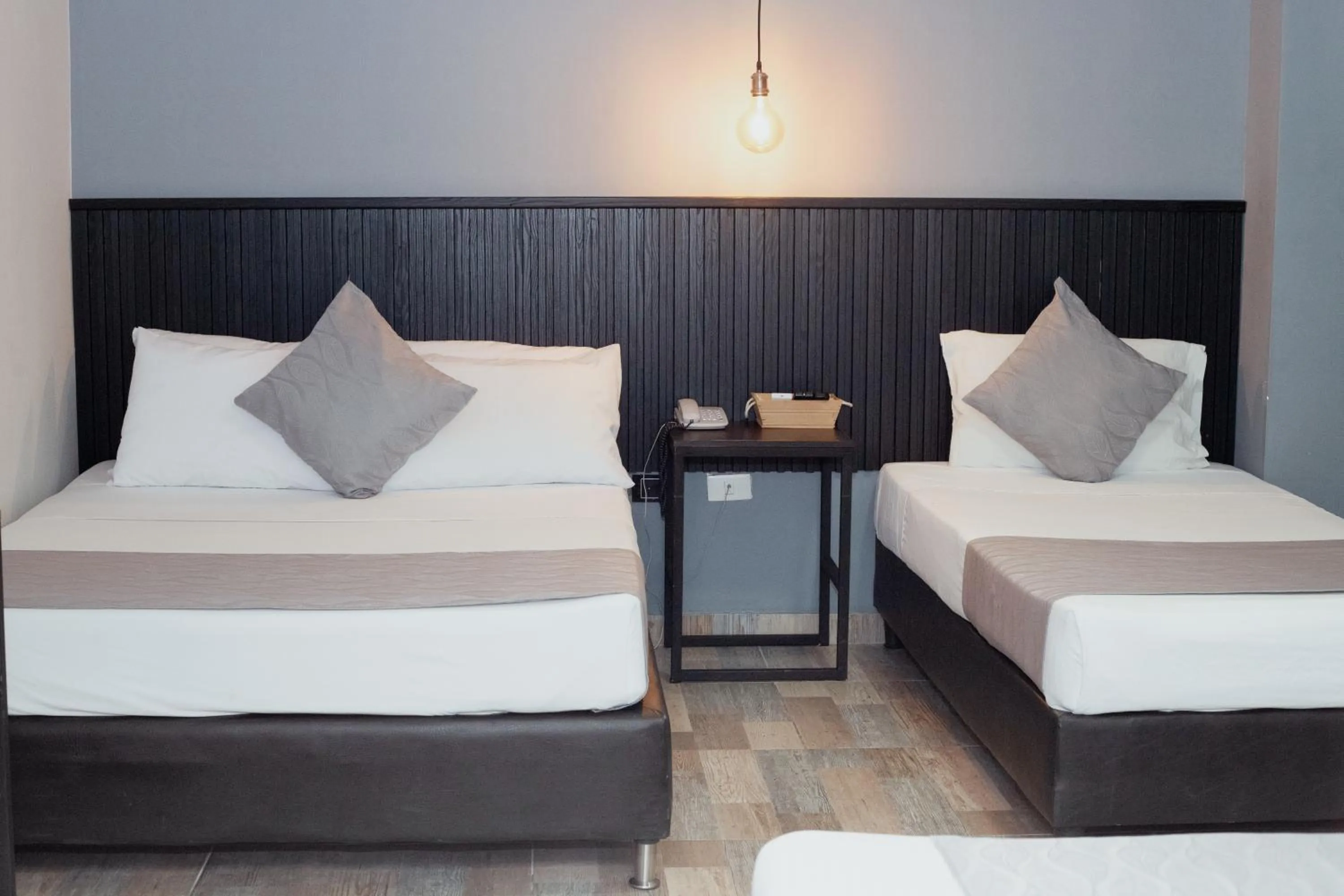 Bedroom, Bed in Hotel Palmas del Estadio