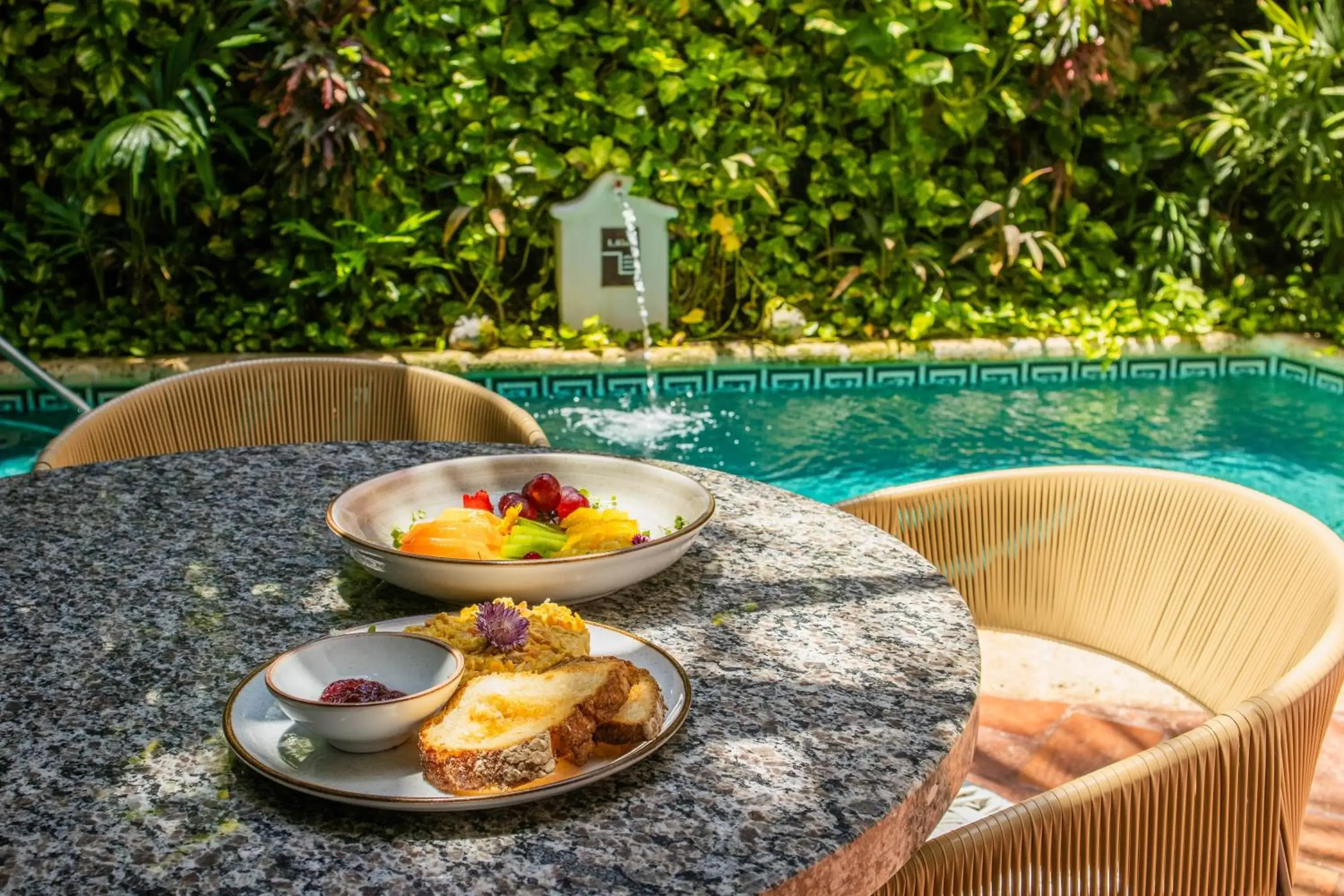 Breakfast in Hotel Casa La Mantilla by Faranda Boutique Breakfast in Hotel Casa La Mantilla by Faranda Boutique