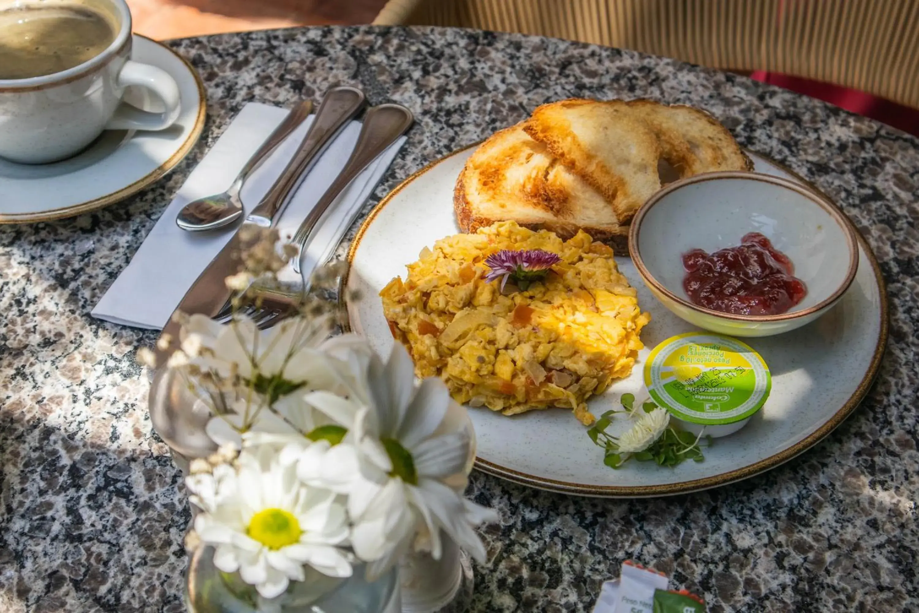 Breakfast in Hotel Casa La Mantilla by Faranda Boutique Breakfast in Hotel Casa La Mantilla by Faranda Boutique