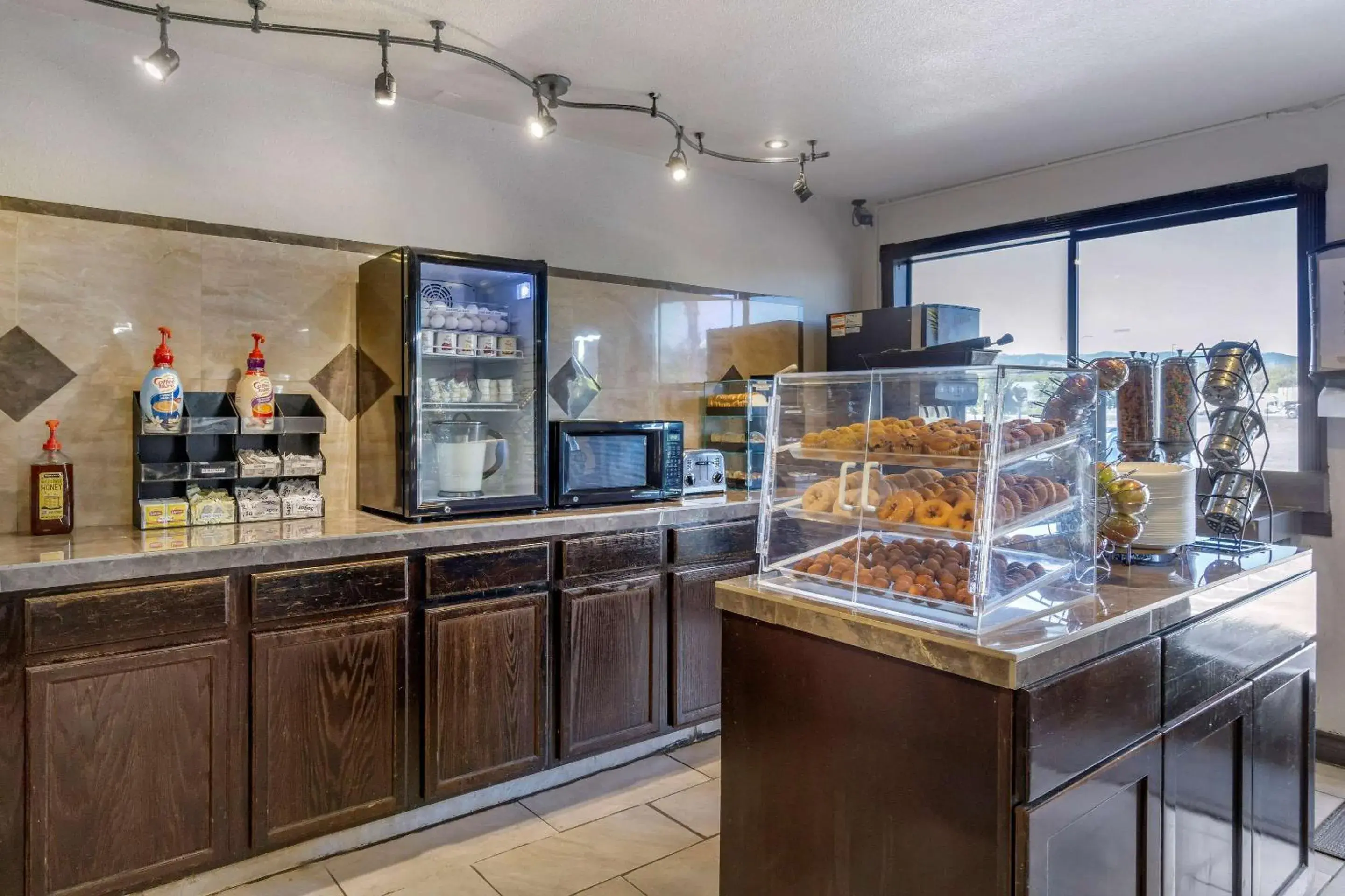 Restaurant/places to eat in Econo Lodge Ellensburg Near University Restaurant/places to eat in Econo Lodge Ellensburg Near University