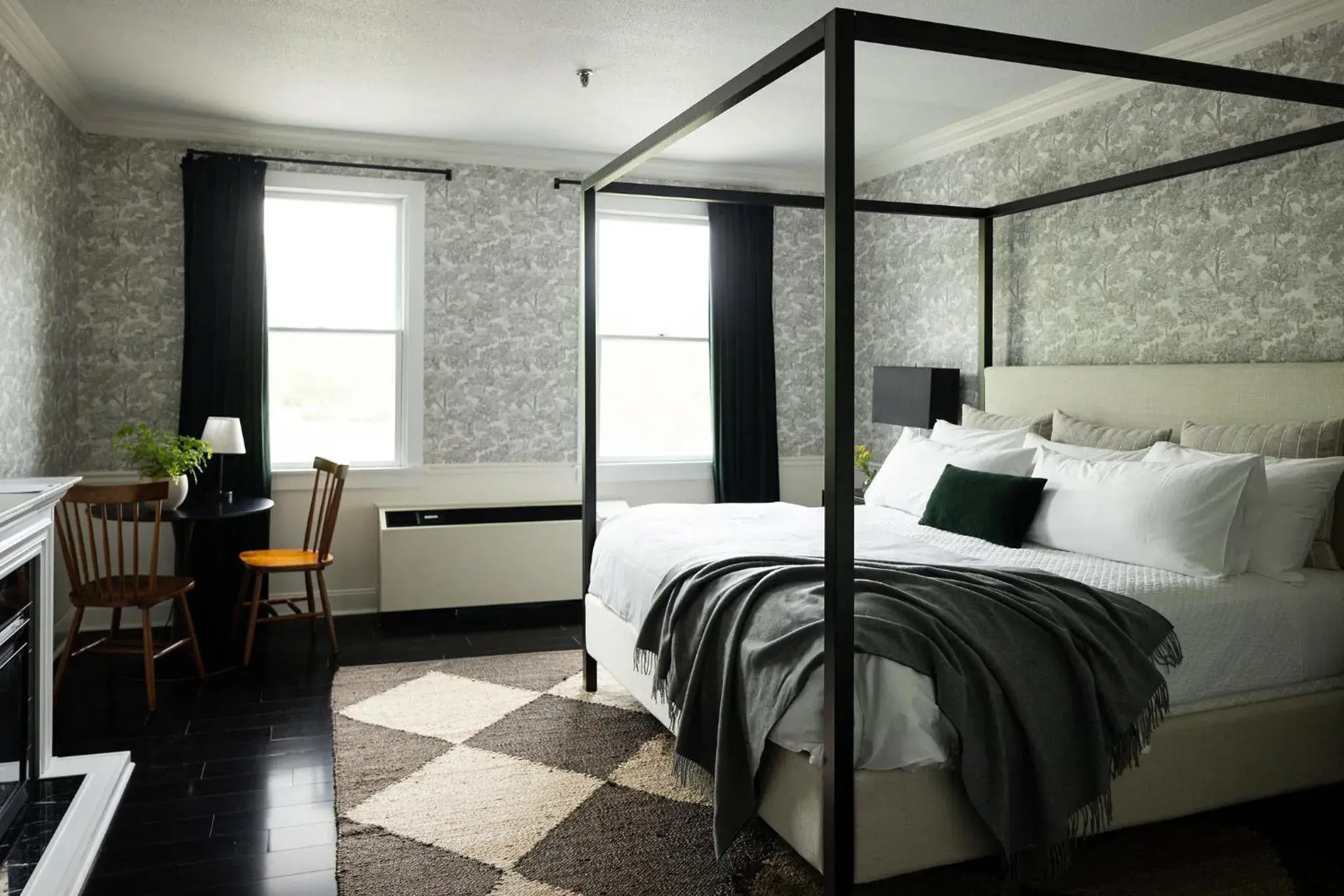 Bedroom, Bed in The Litchfield Inn Bedroom, Bed in The Litchfield Inn