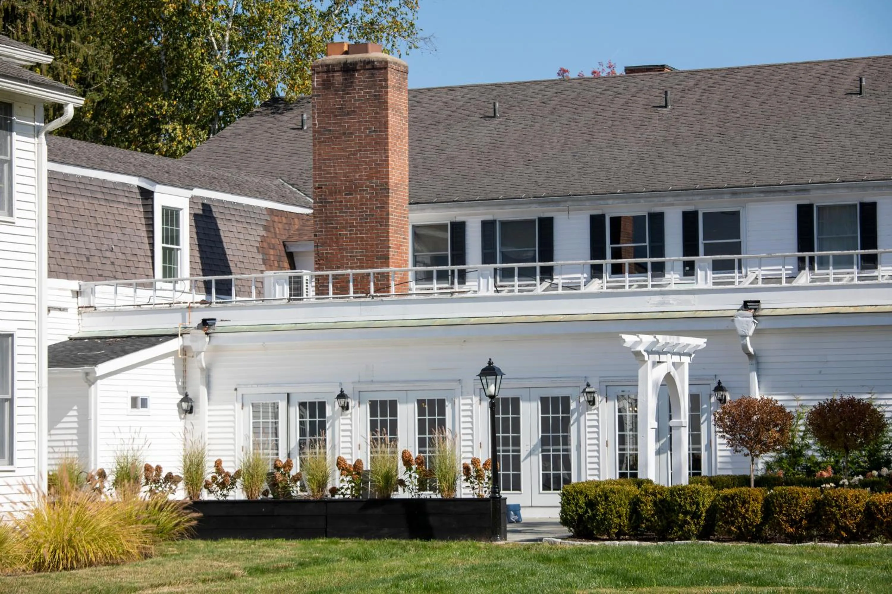 Property building in The Litchfield Inn