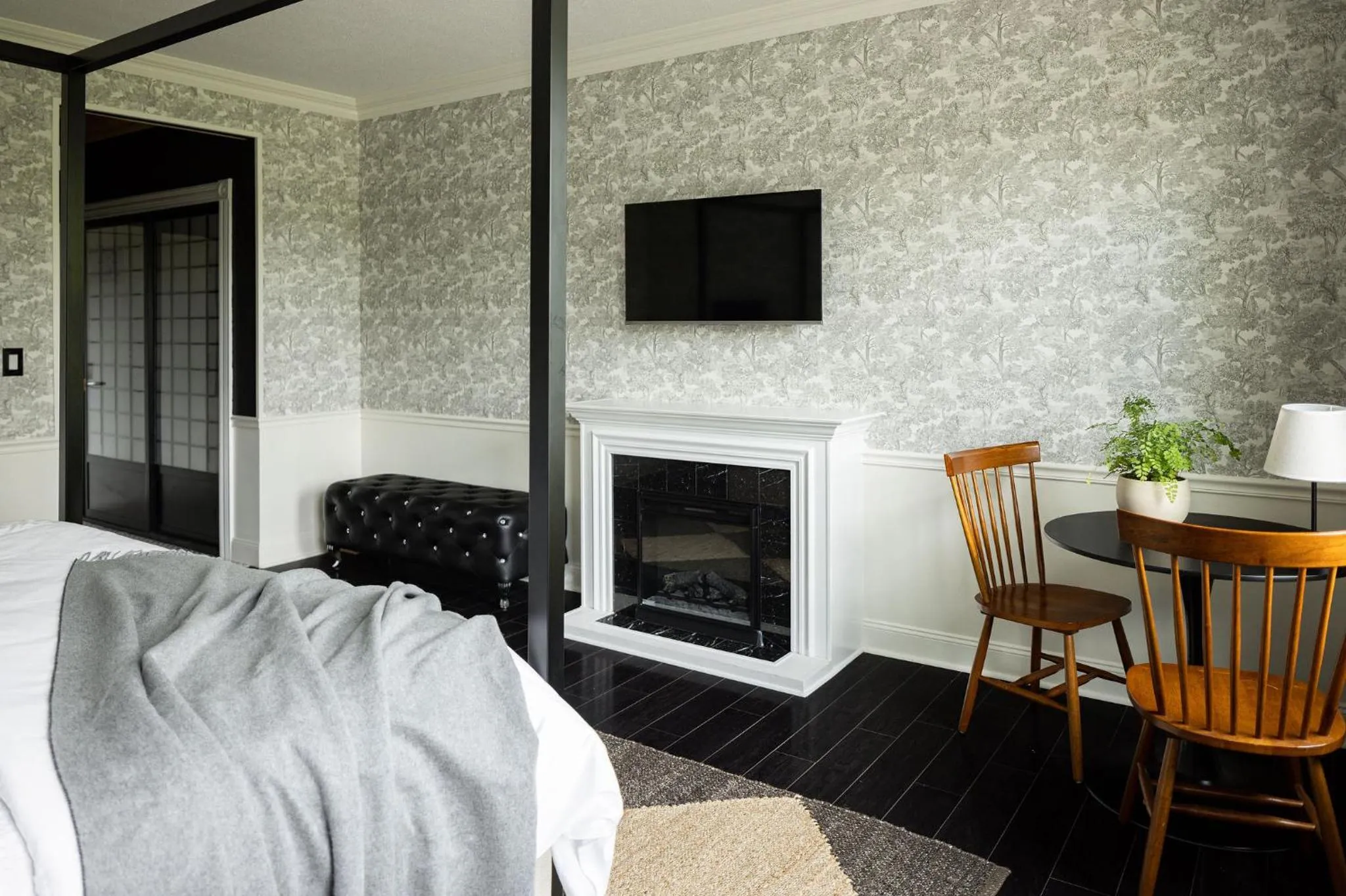 Bedroom in The Litchfield Inn