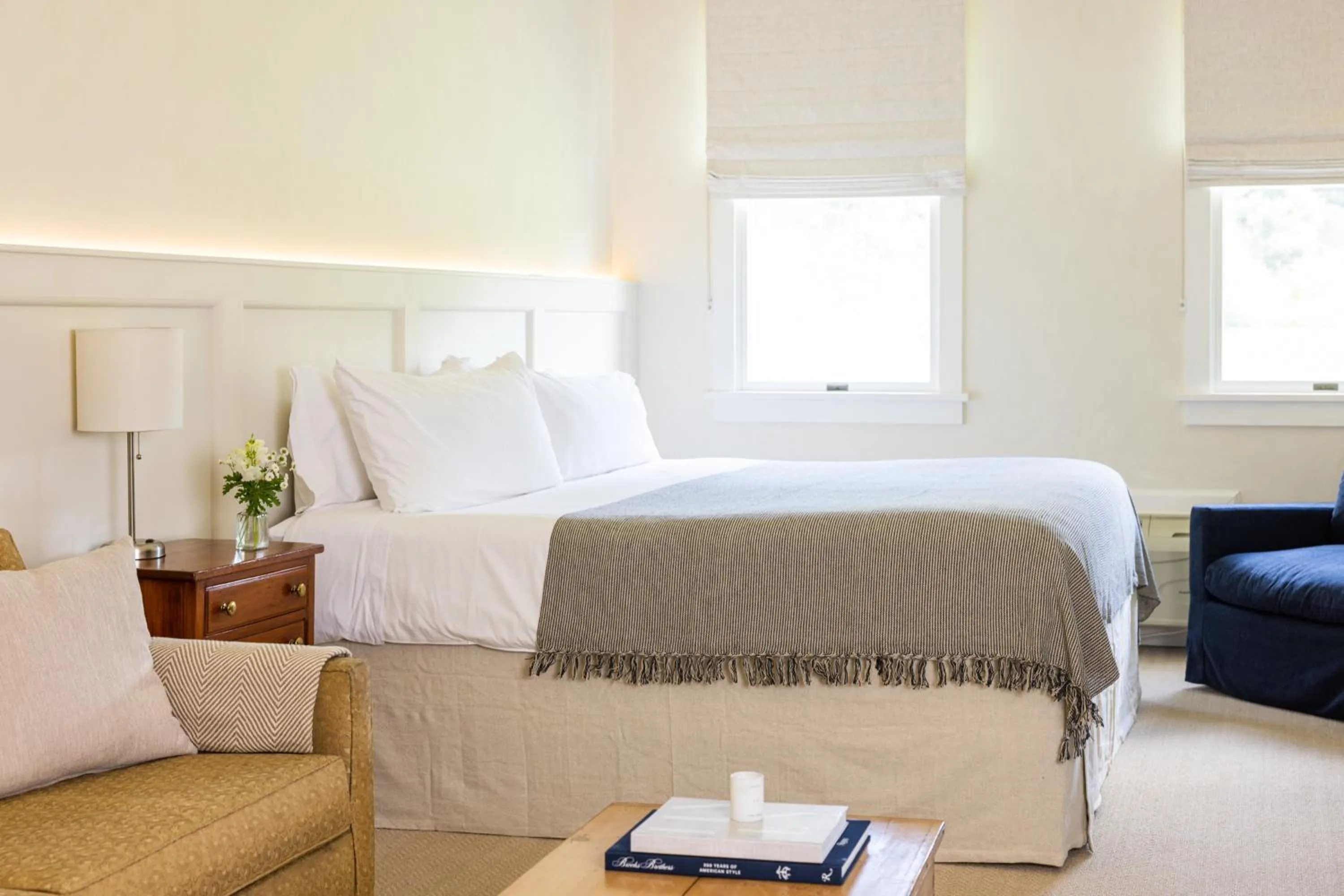 Bed in The Litchfield Inn