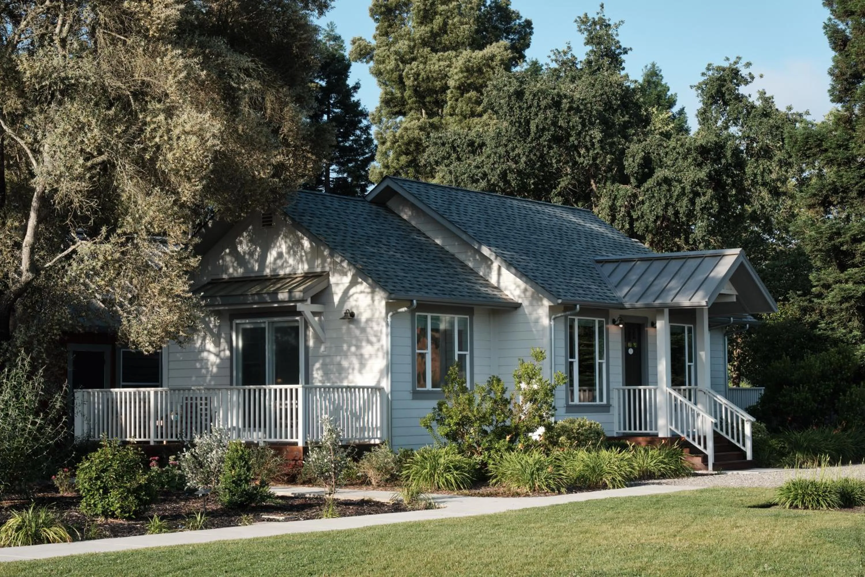 Property building in The Setting Inn Napa Valley