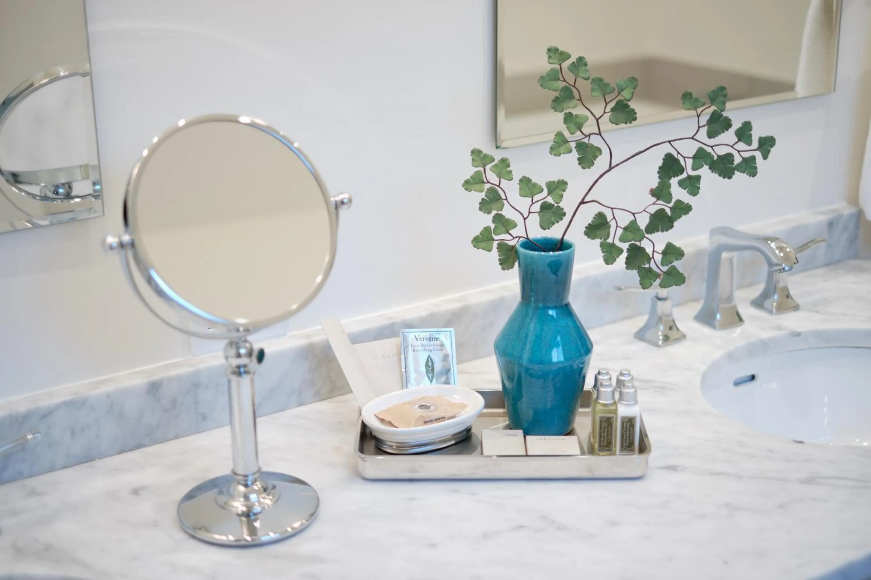 Bathroom in The Setting Inn Napa Valley