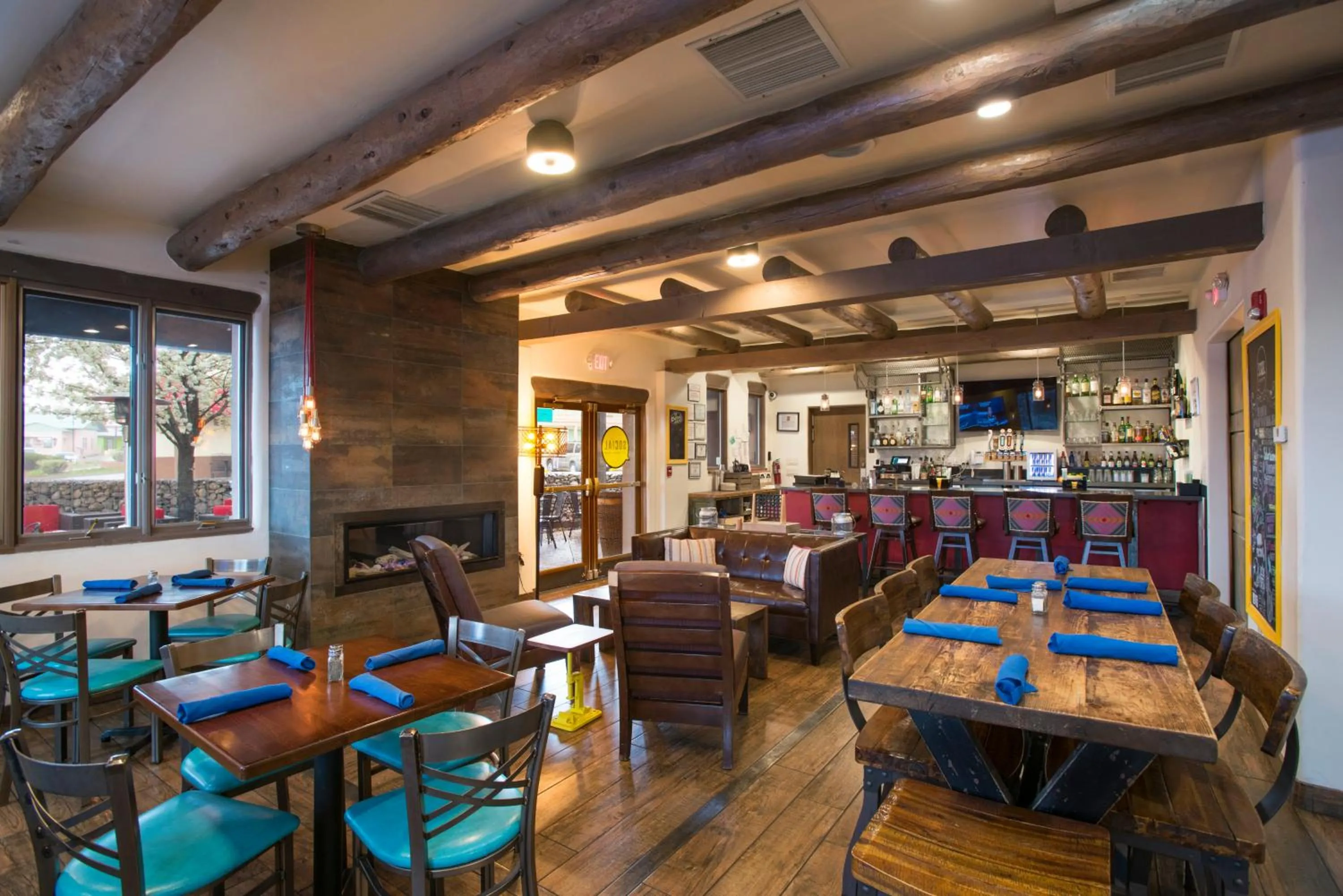 Restaurant/places to eat in The Sage Hotel