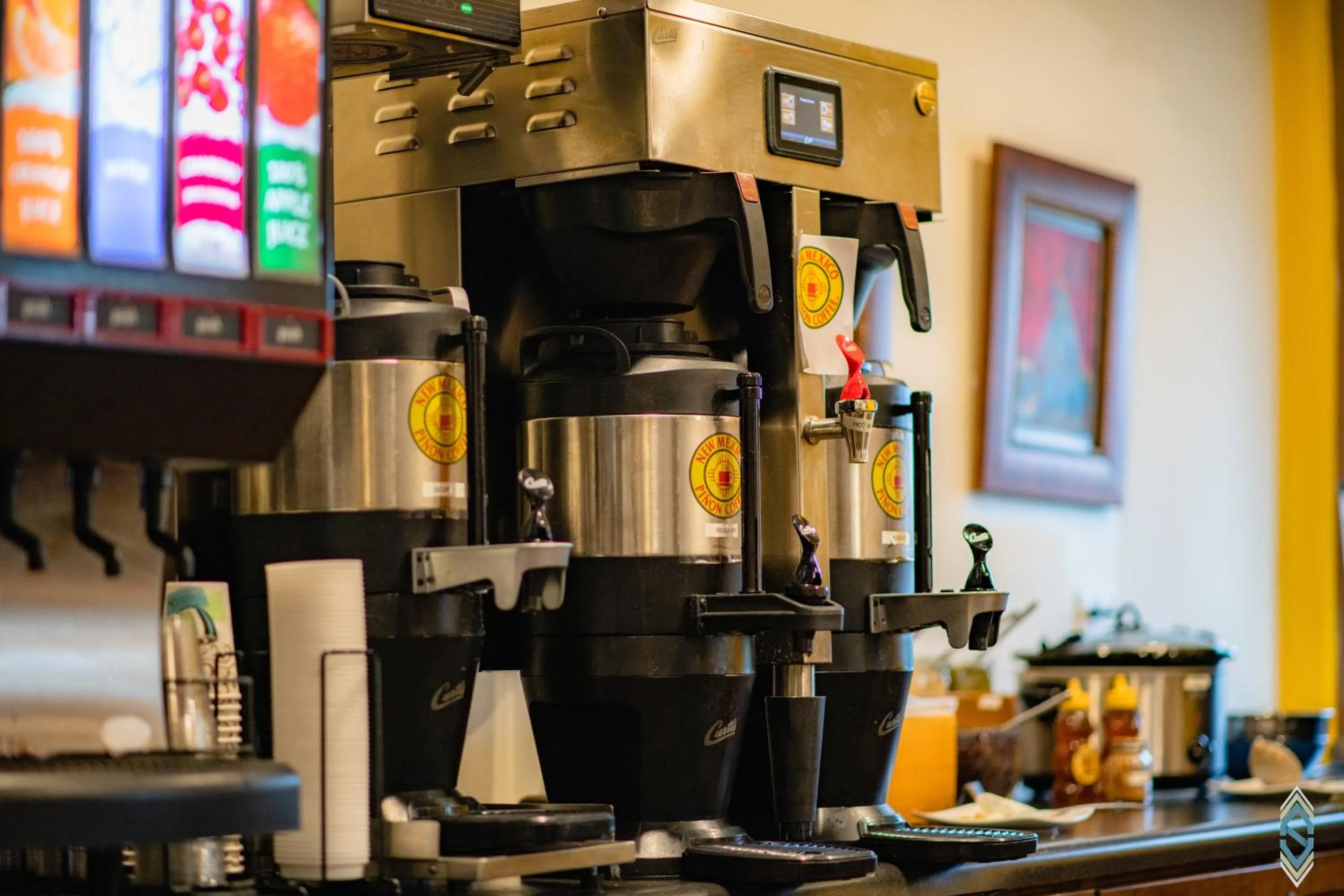 Coffee/tea facilities in The Sage Hotel