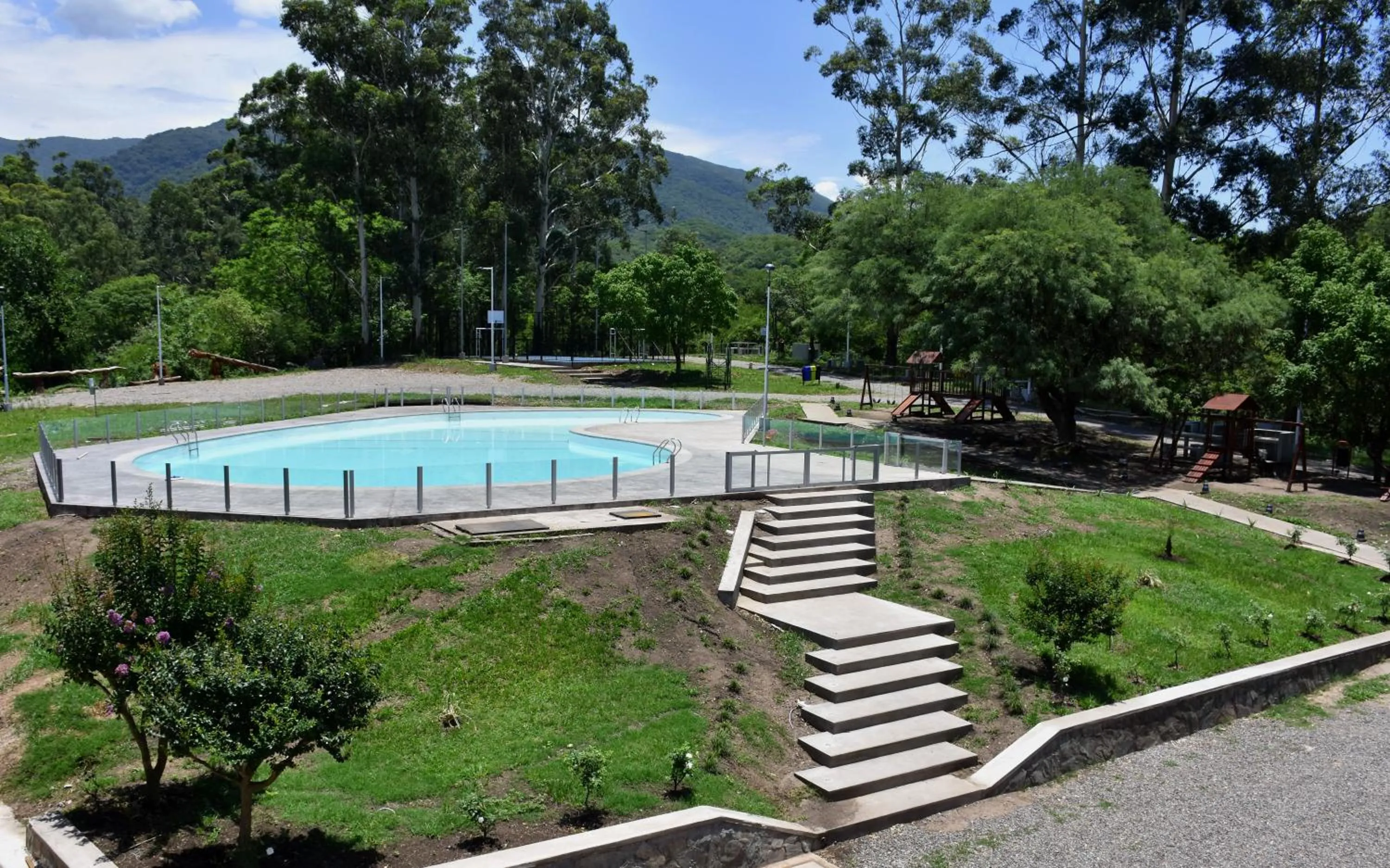 Swimming pool in Hostería Atahualpa Yupanqui