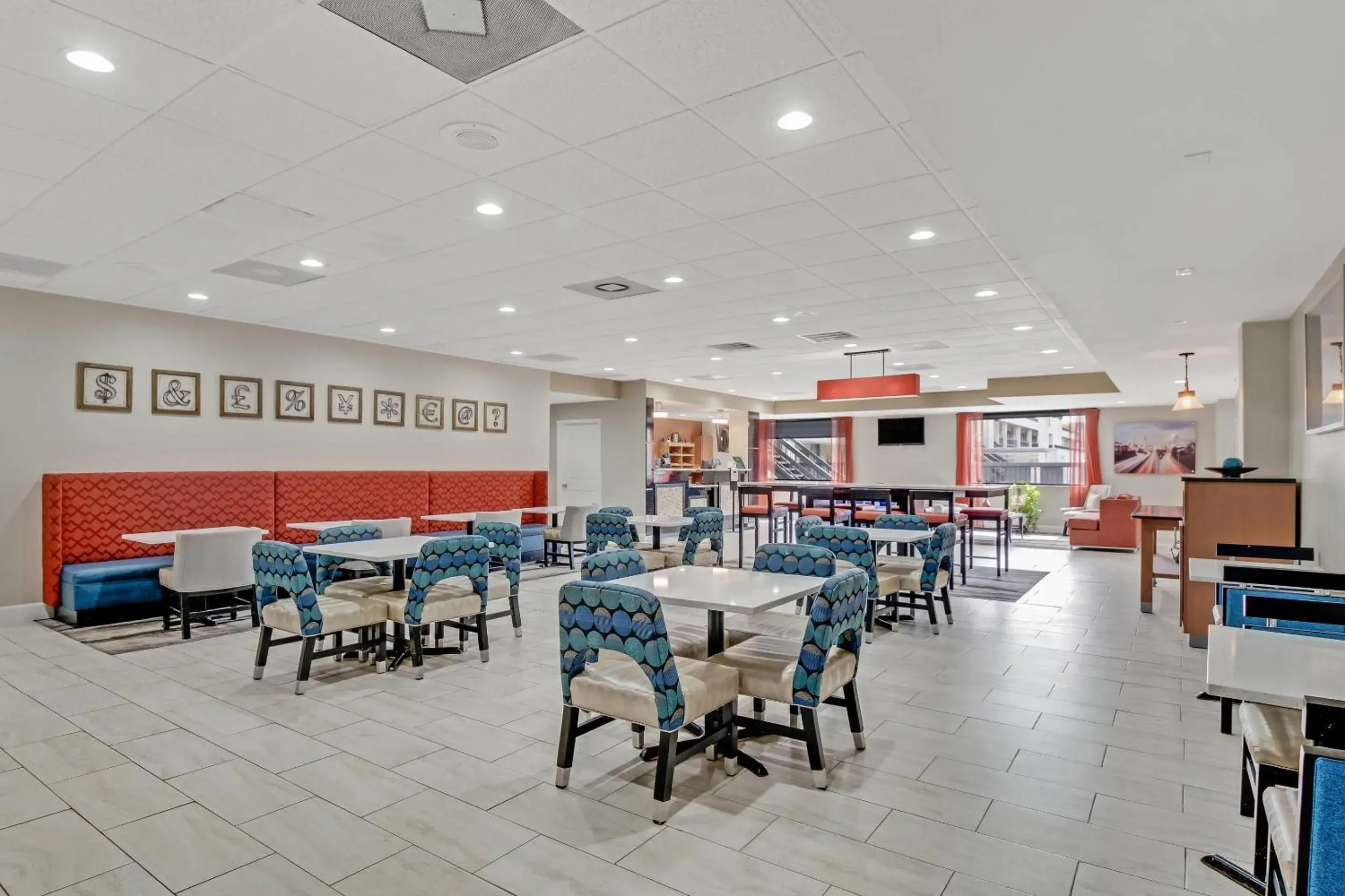 Breakfast in Quality Inn Dalton East Breakfast in Quality Inn Dalton East