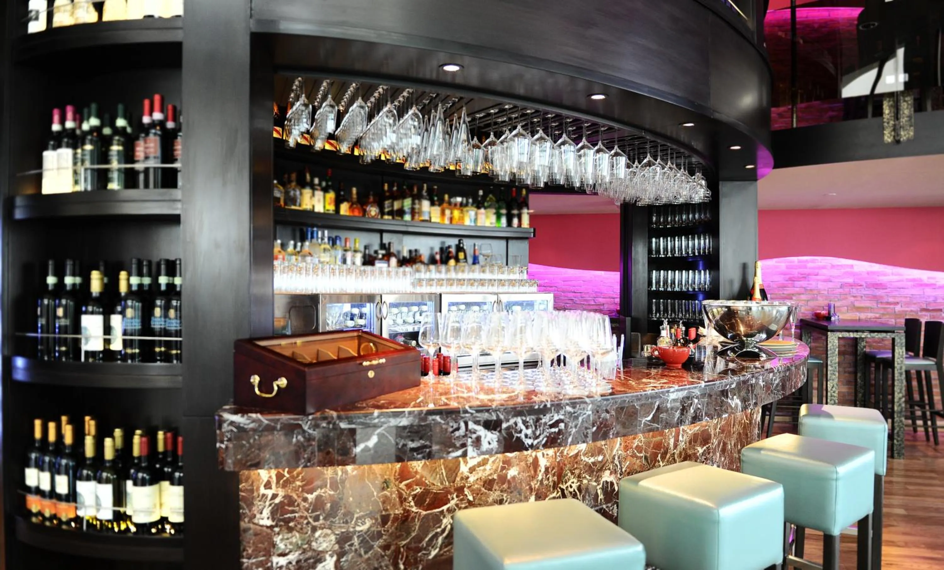 Lounge or bar in Ramada Downtown Abu Dhabi