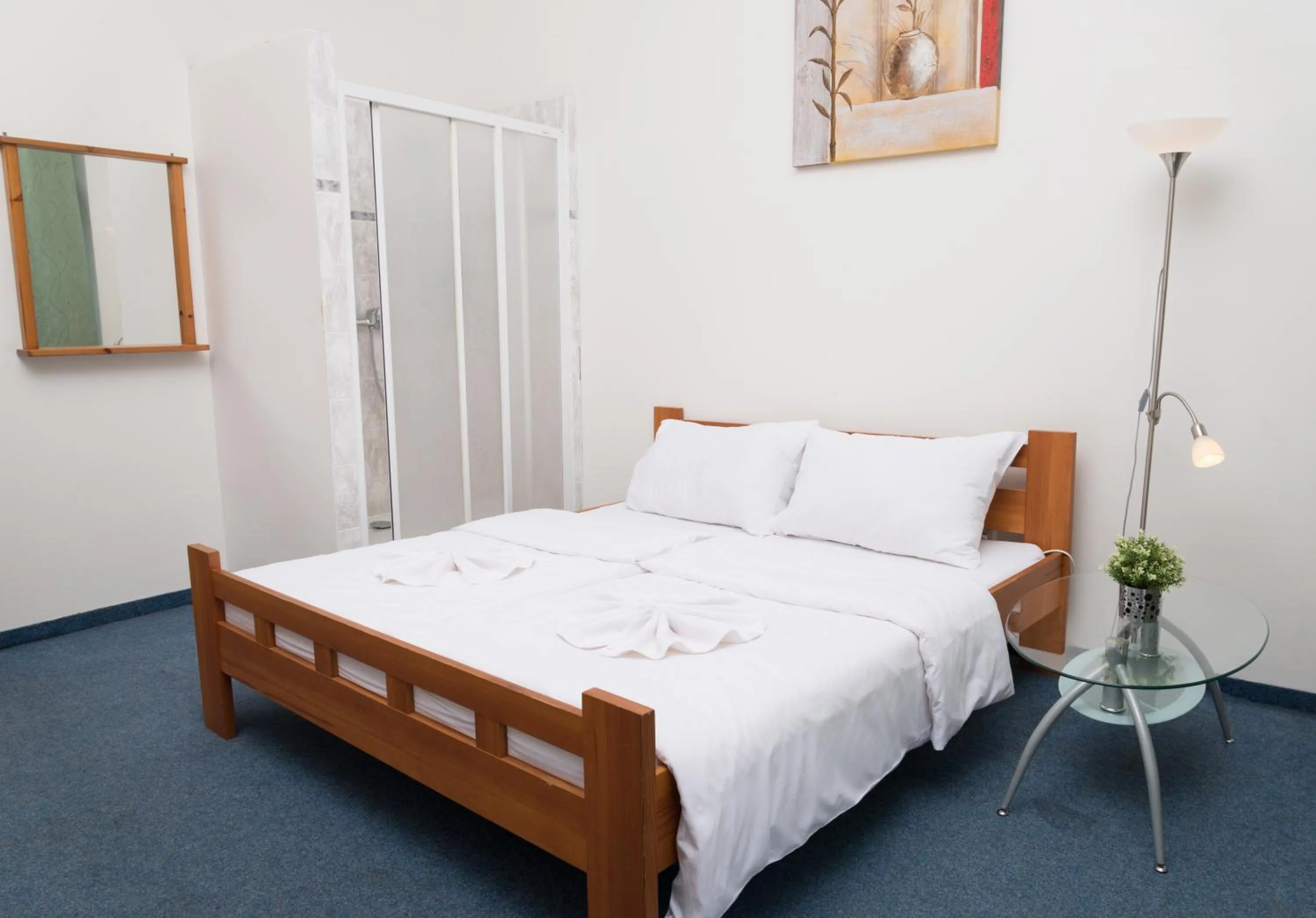 Photo of the whole room, Bed in Hotel Praha Club bed & breakfast