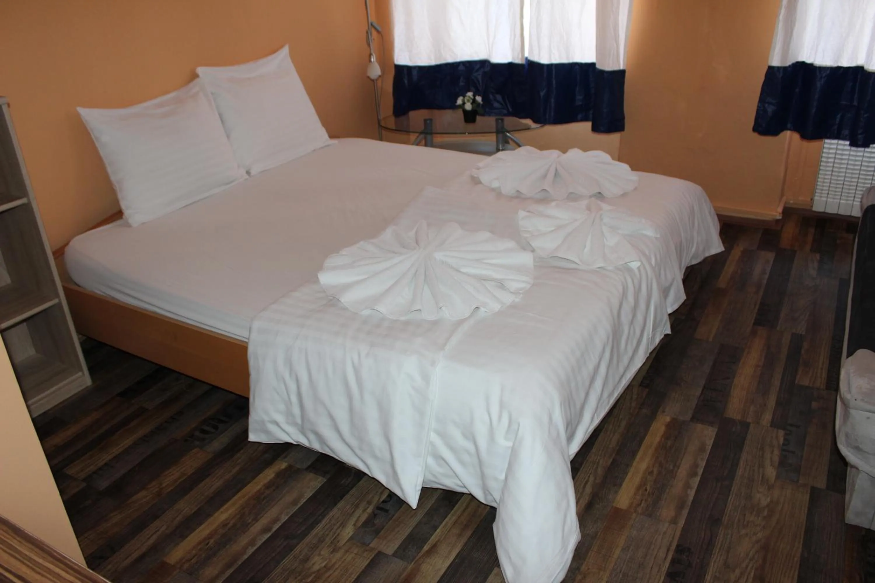 Bed in Hotel Praha Club bed & breakfast