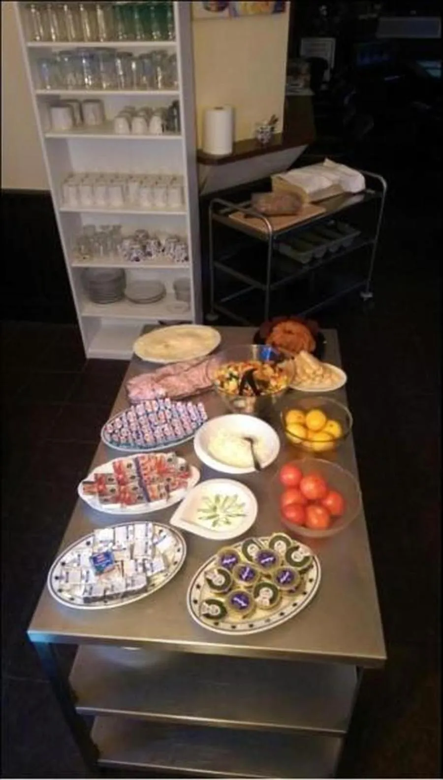 Restaurant/places to eat in Hotel Praha Club bed & breakfast