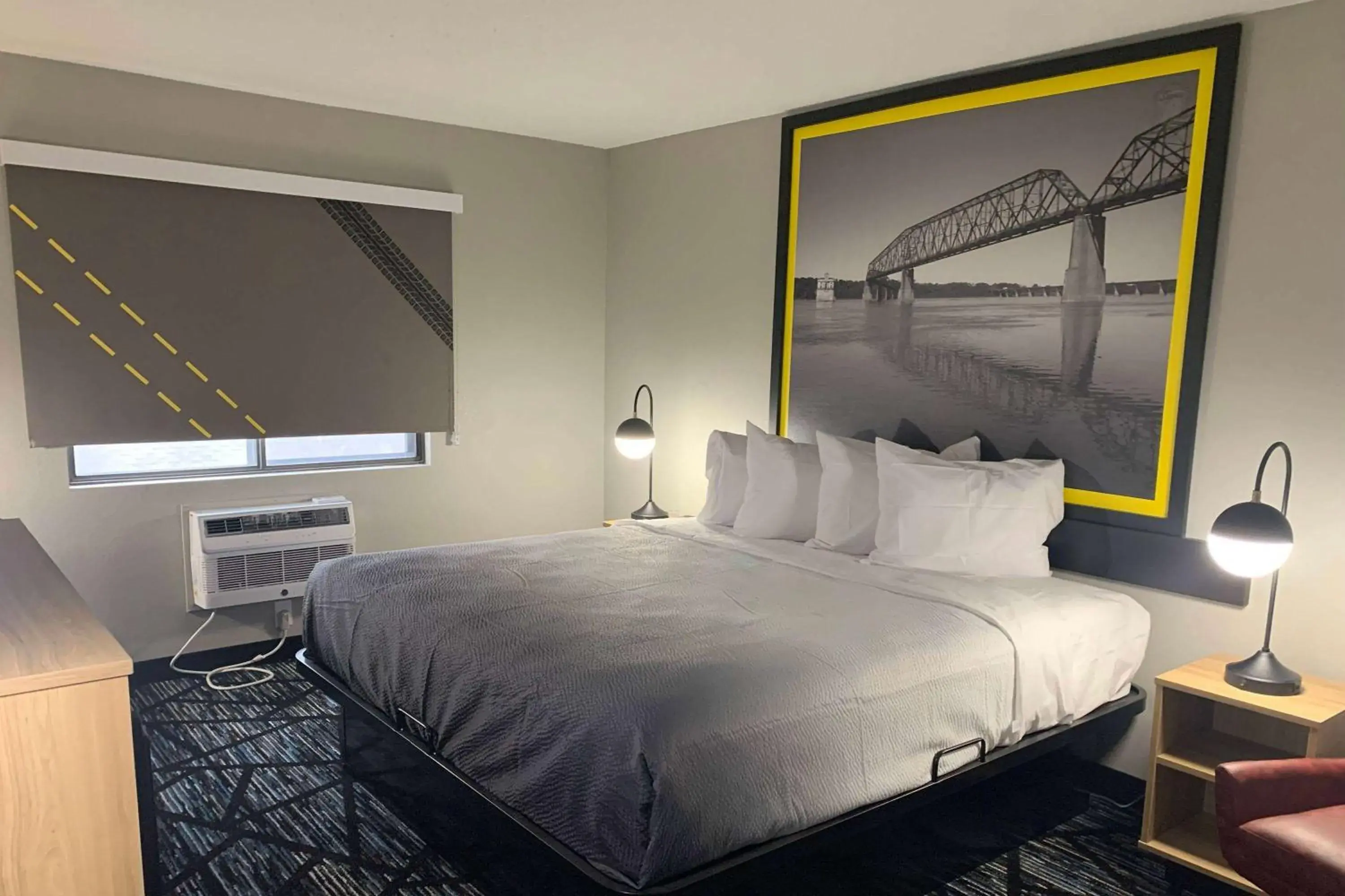 Super 8 by Wyndham Kirksville-University Area Super 8 by Wyndham Kirksville-University Area