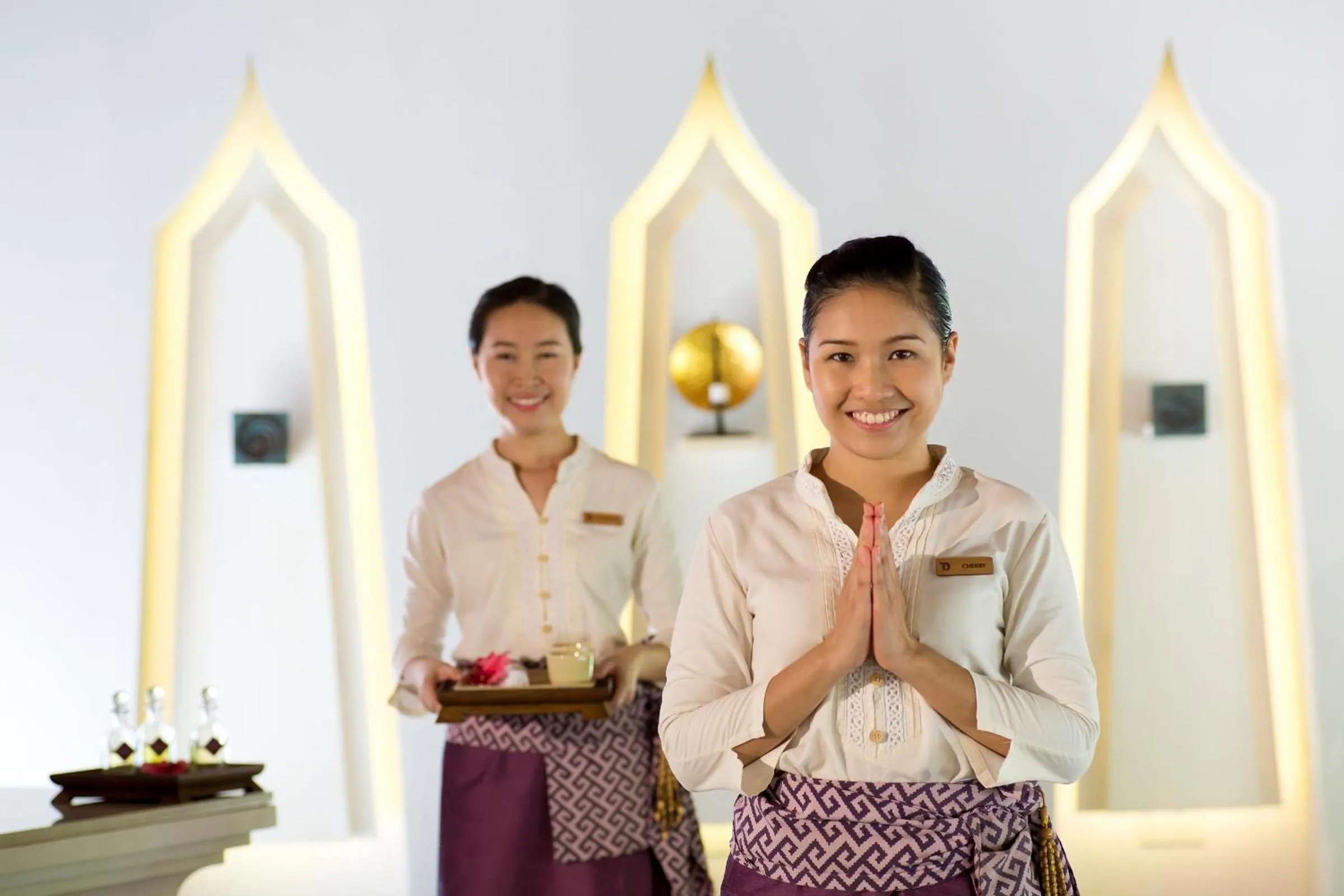 Staff in Dusit Thani Maldives - 50 percent discount on transfers for stays until 20 Dec 2025