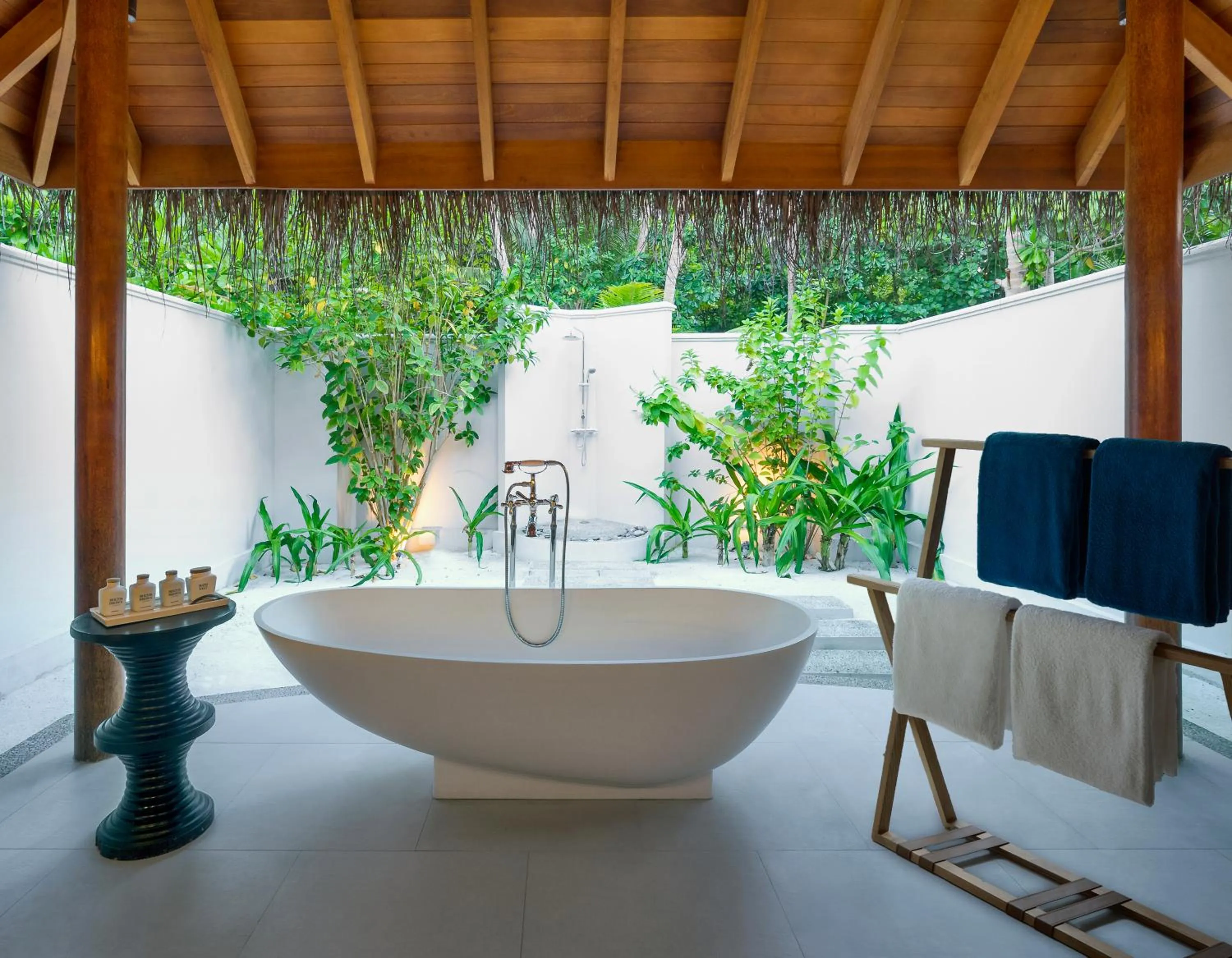 Bathroom in Dusit Thani Maldives - 50 percent discount on transfers for stays until 20 Dec 2025