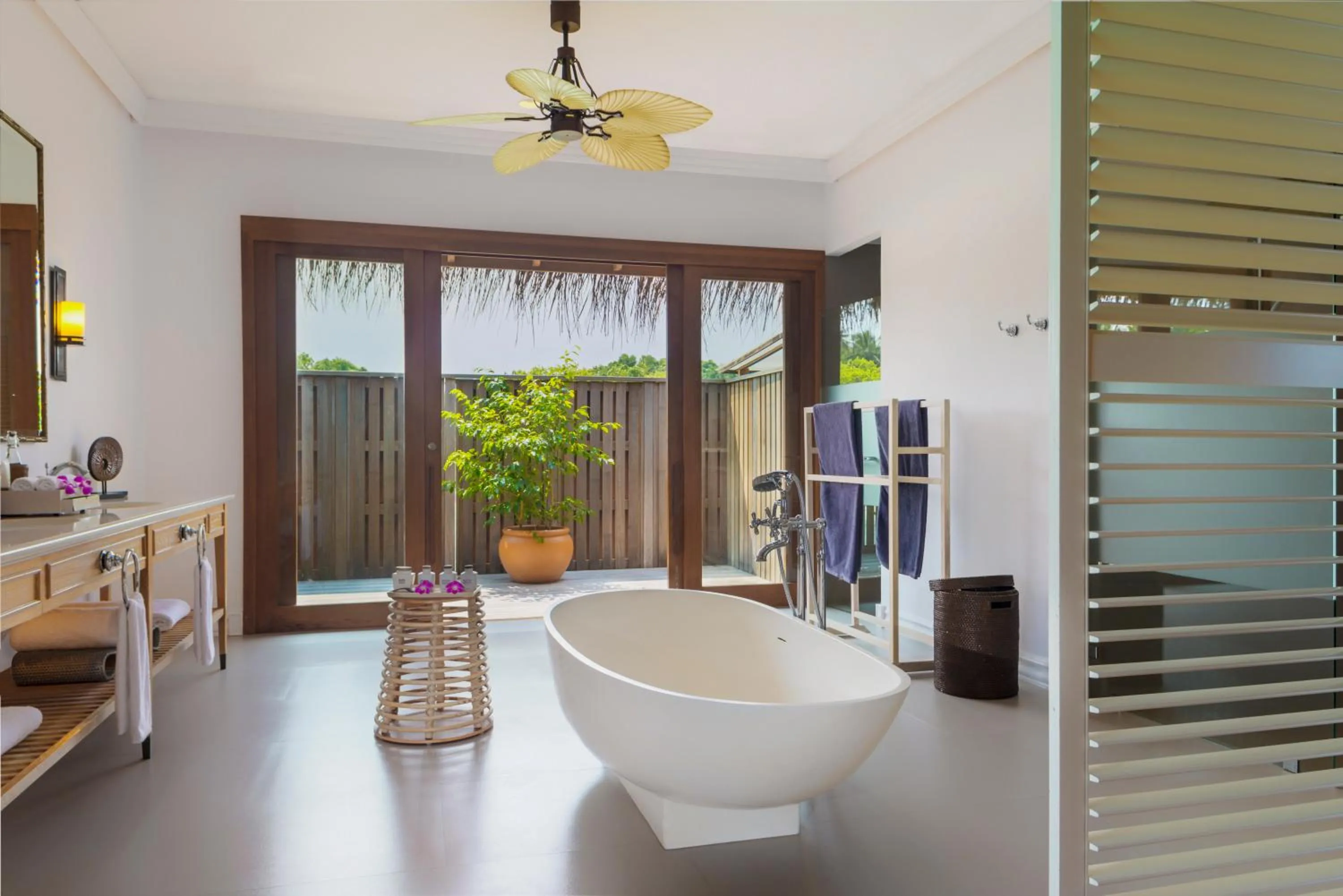 Bathroom in Dusit Thani Maldives - 50 percent discount on transfers for stays until 20 Dec 2025