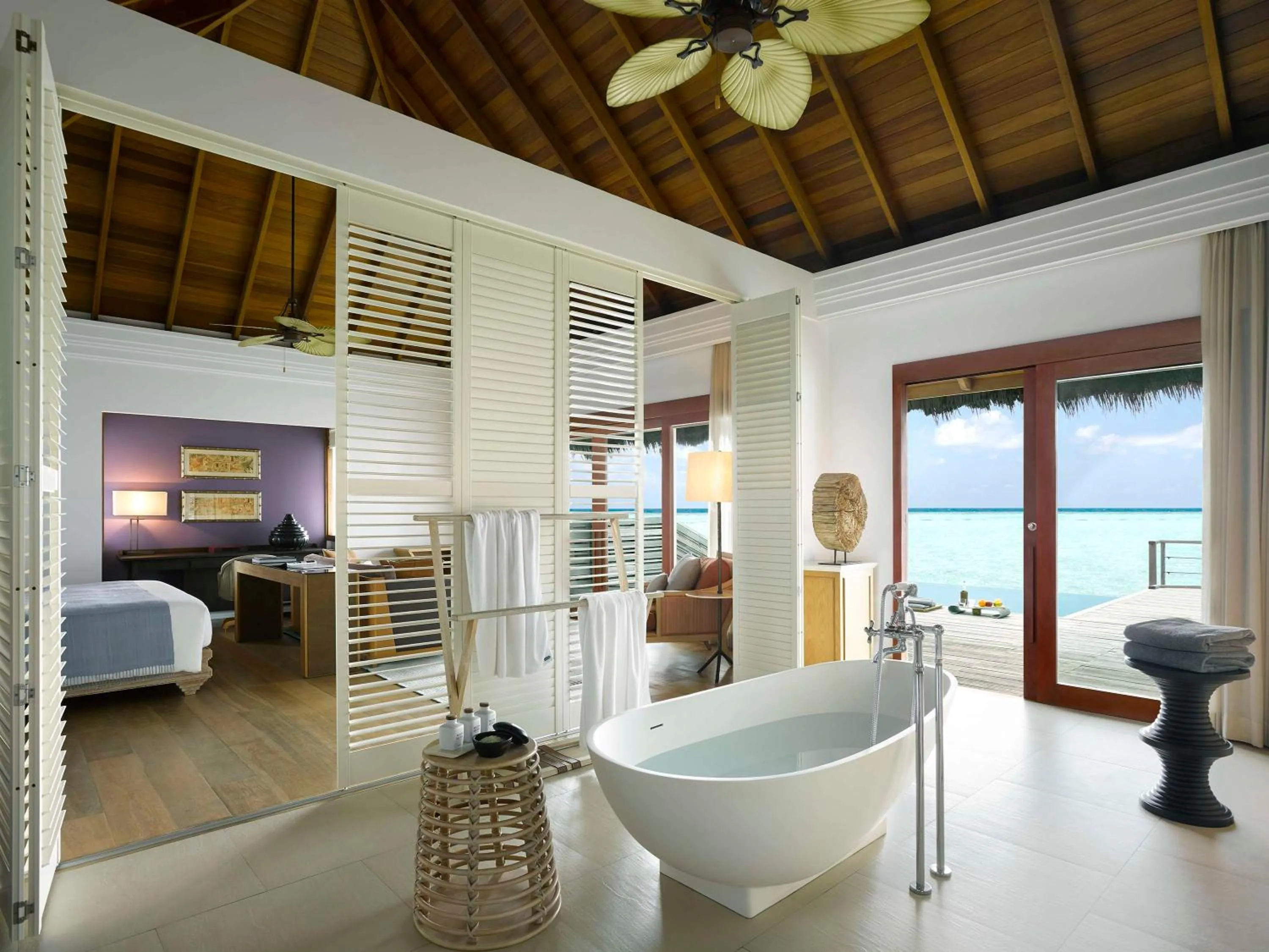 Bathroom, Bed in Dusit Thani Maldives - 50 percent discount on transfers for stays until 20 Dec 2025
