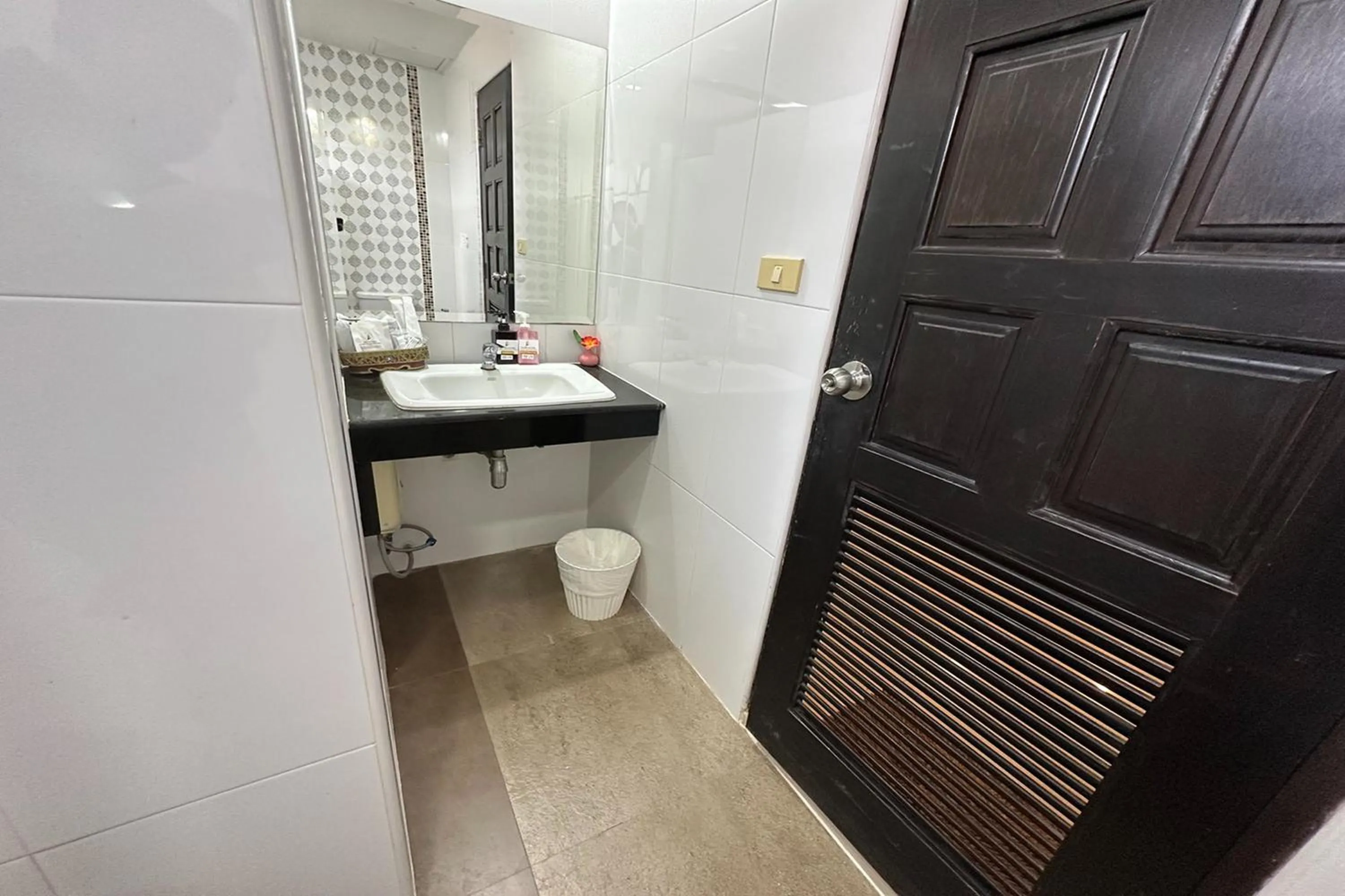 Chiangrai Grand Room Hotel