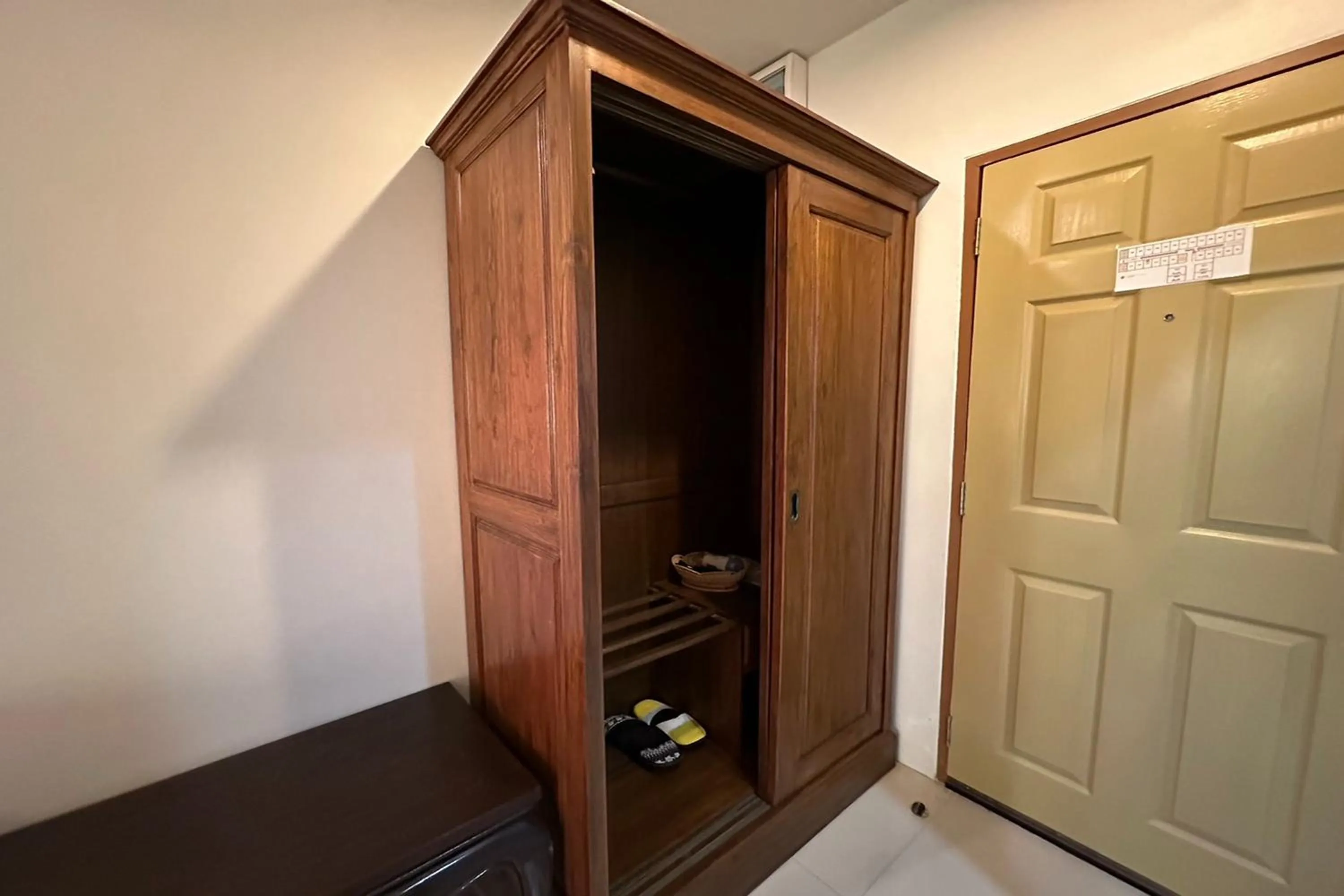 Chiangrai Grand Room Hotel