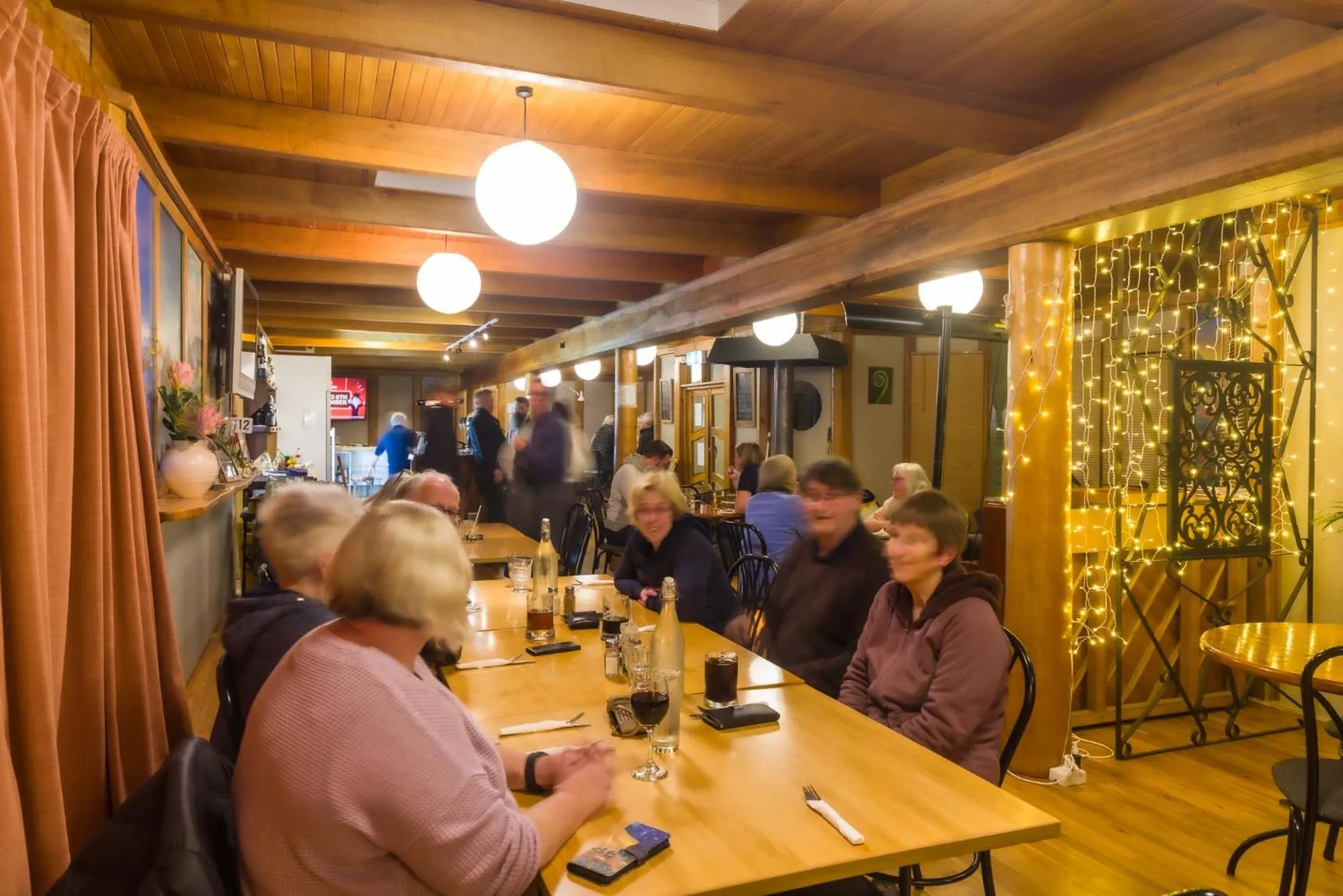 Restaurant/places to eat in Last Resort Karamea