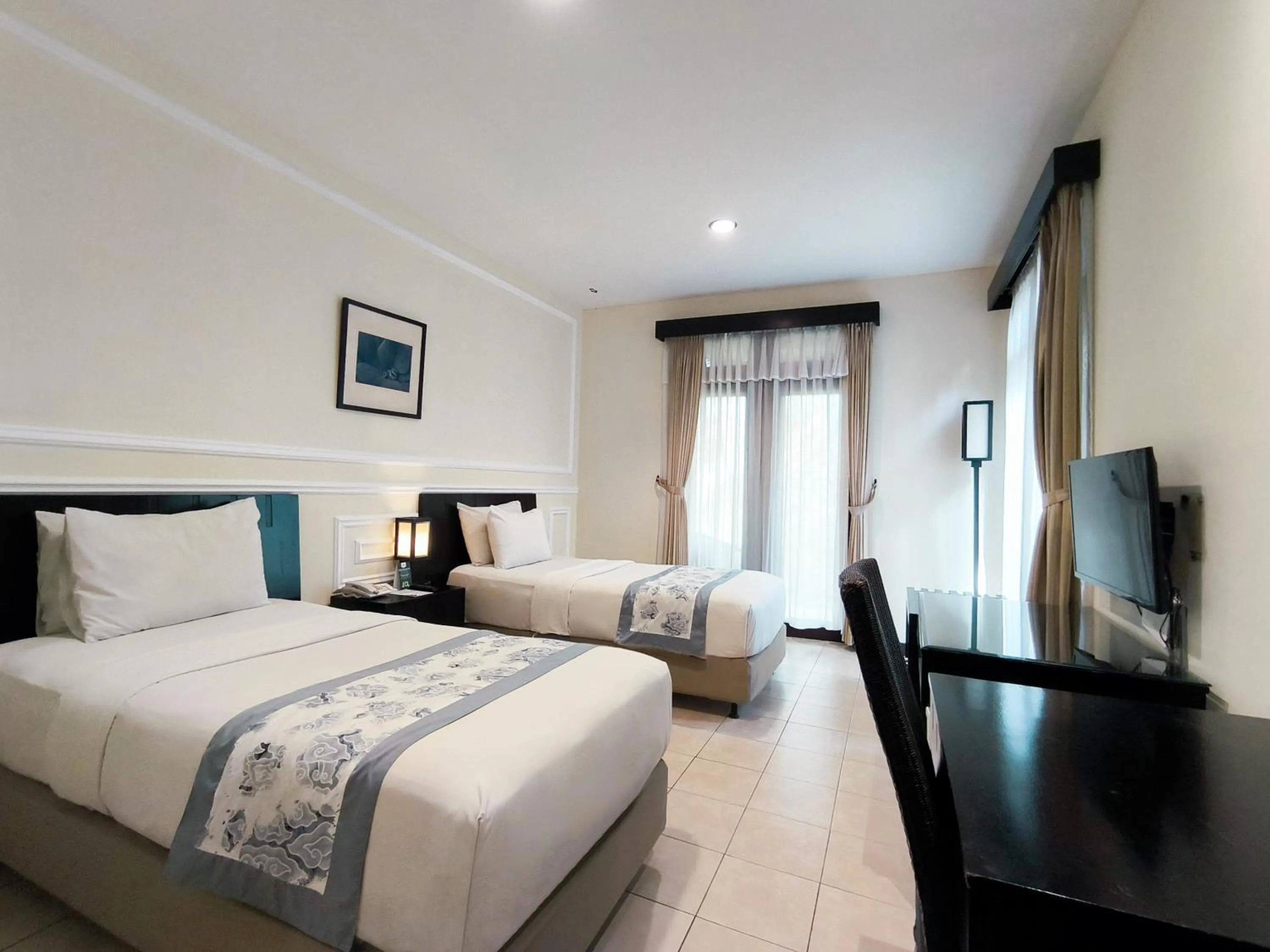 Bed in Puteri Gunung Hotel