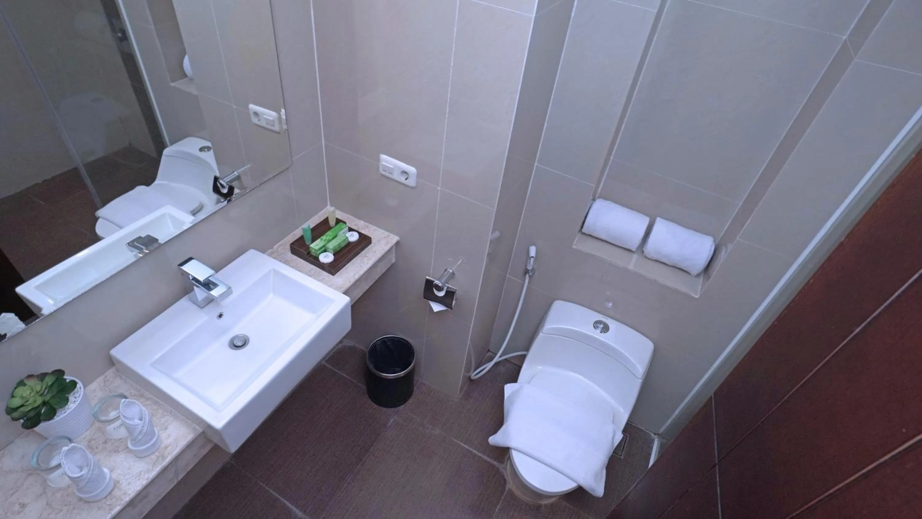 Bathroom in Lorin Sentul Hotel