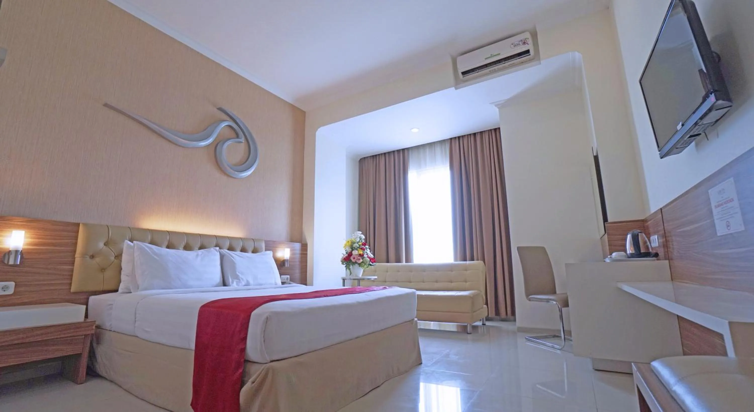 Bed in Lorin Sentul Hotel