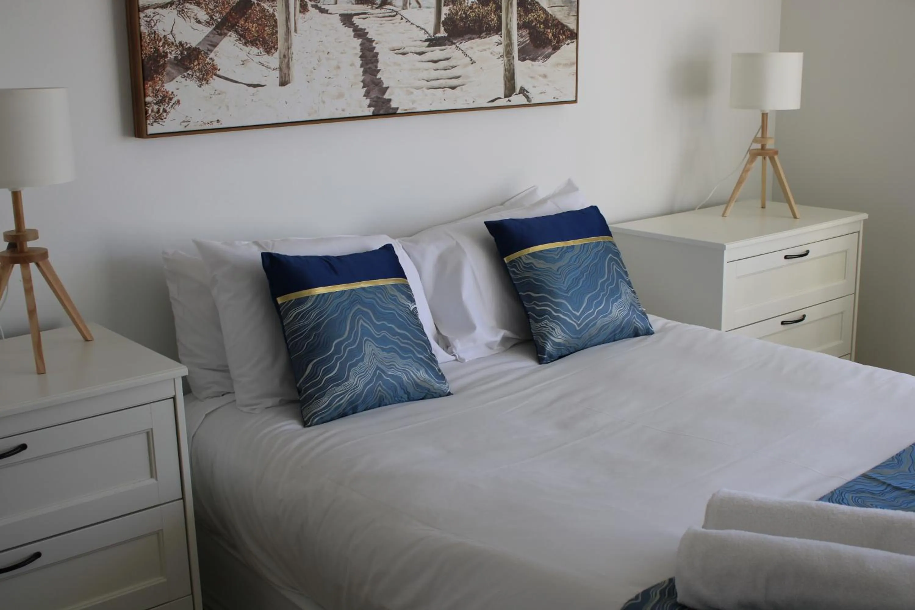 Bed in Marriner Views