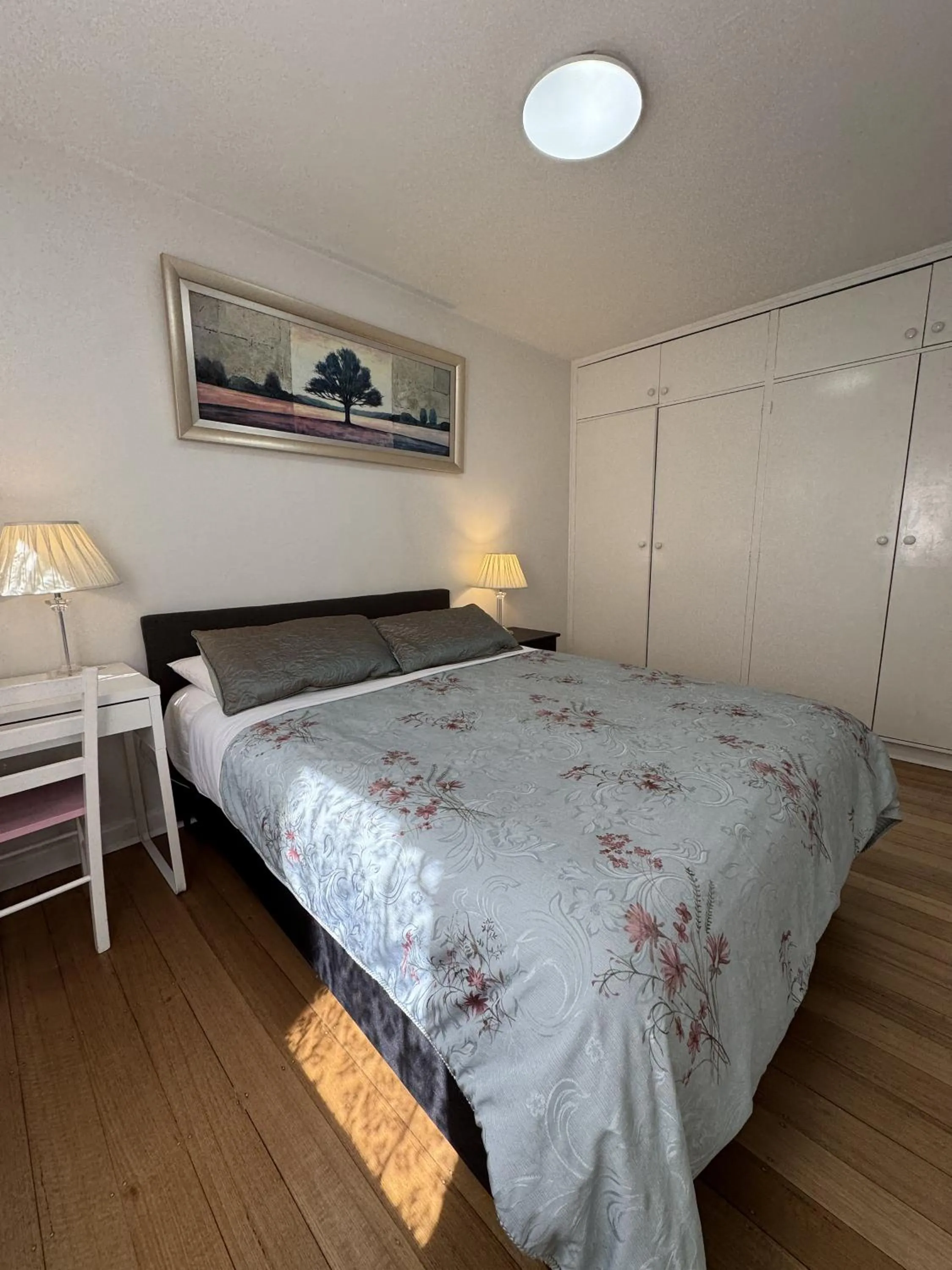 Bed in Knightsbridge Apartments