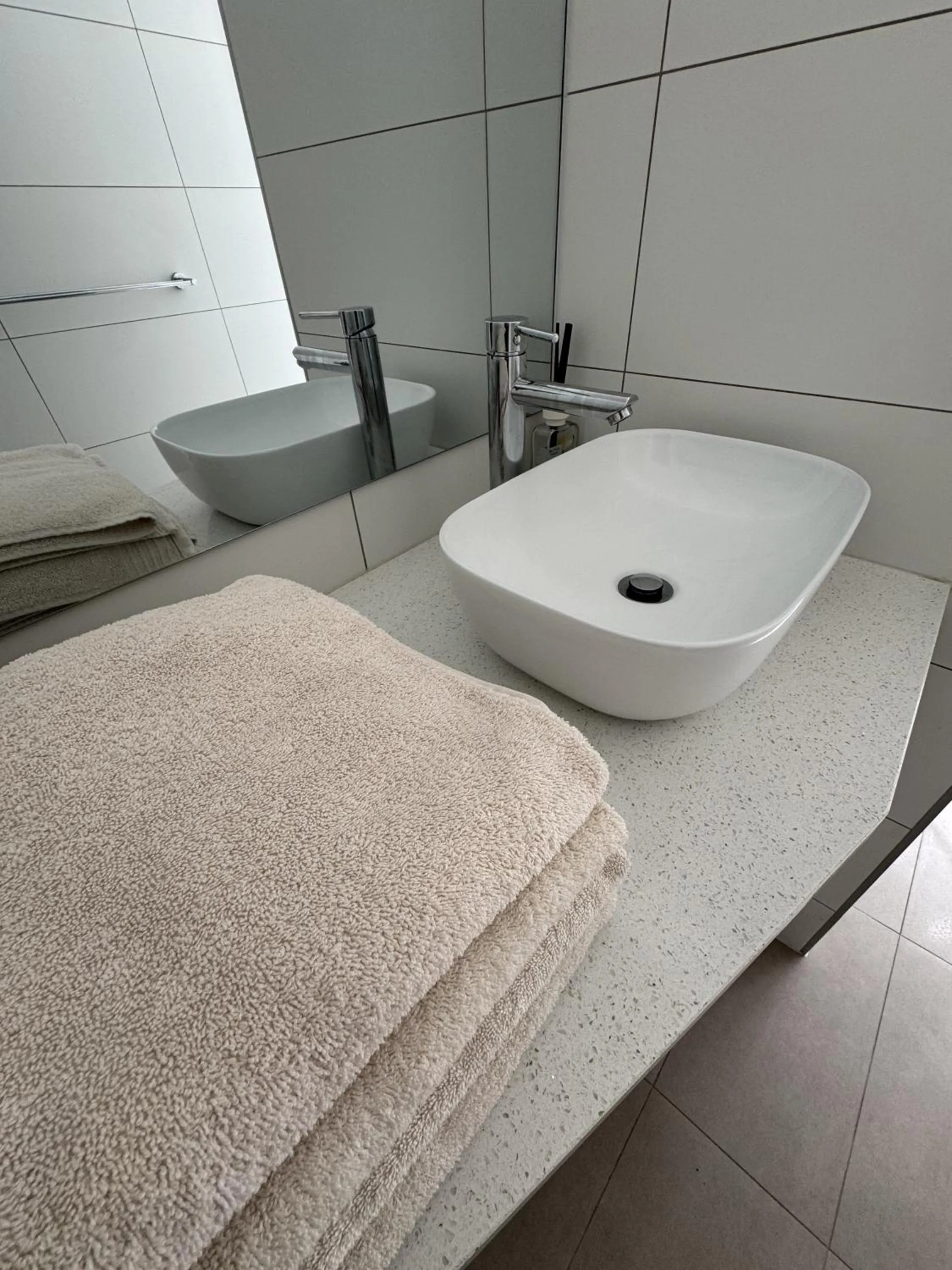 Knightsbridge Apartments