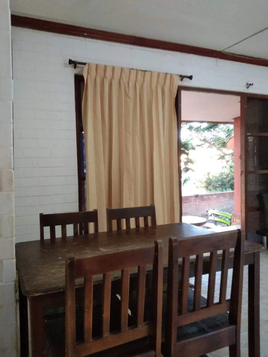 Family in Monkey Samui Hostel