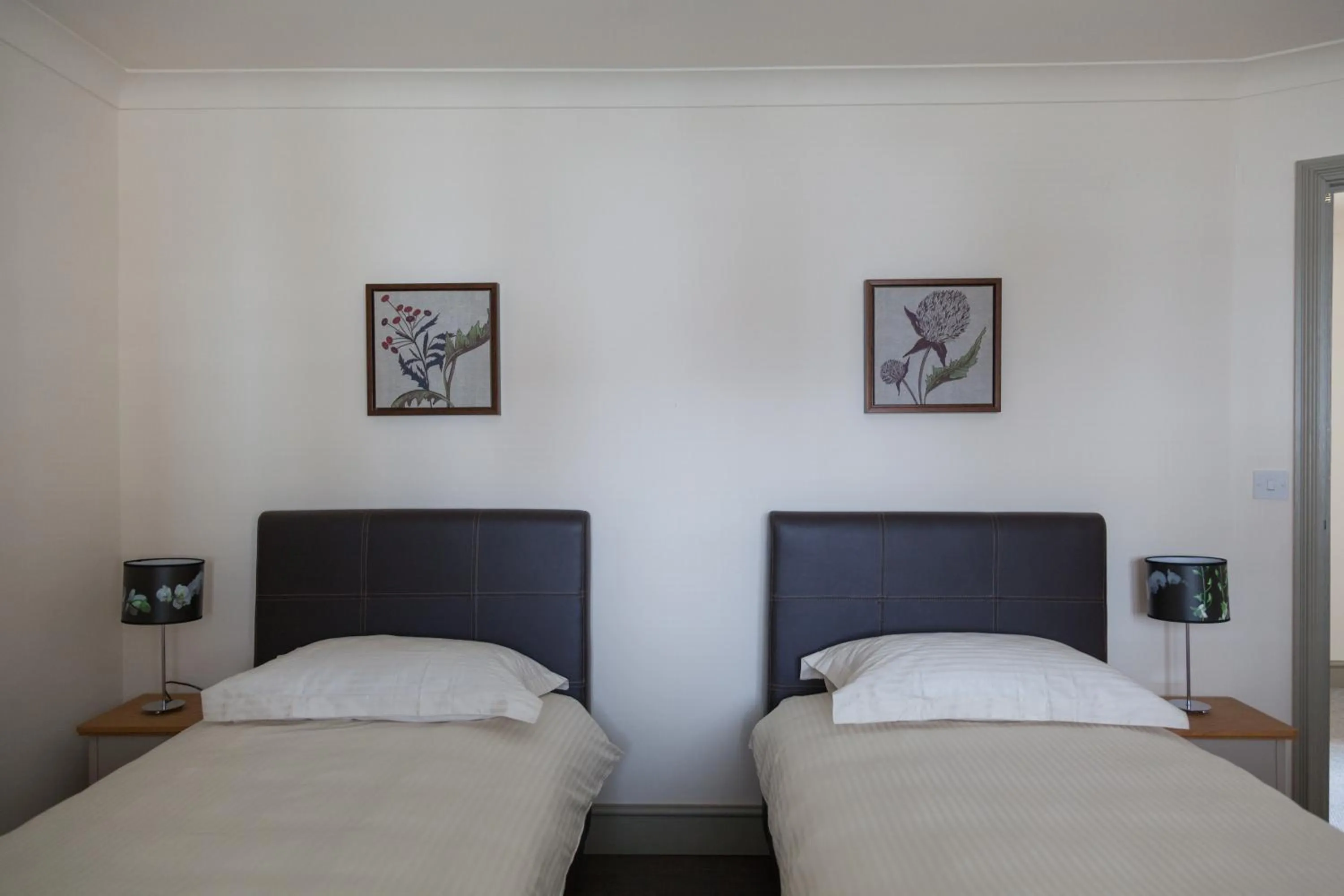 Ludlow - Linnet House - Well Presented Townhouse With Parking - Perfect Location For Exploring On Foot, Sleeps Up To 8 Guests - Hosted by RENTMYHOUSE