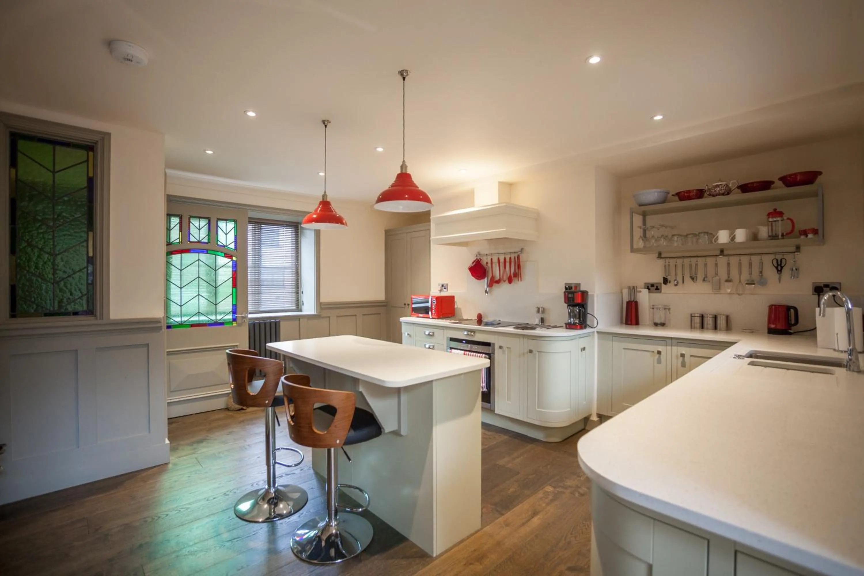 Ludlow - Linnet House - Well Presented Townhouse With Parking - Perfect Location For Exploring On Foot, Sleeps Up To 8 Guests - Hosted by RENTMYHOUSE