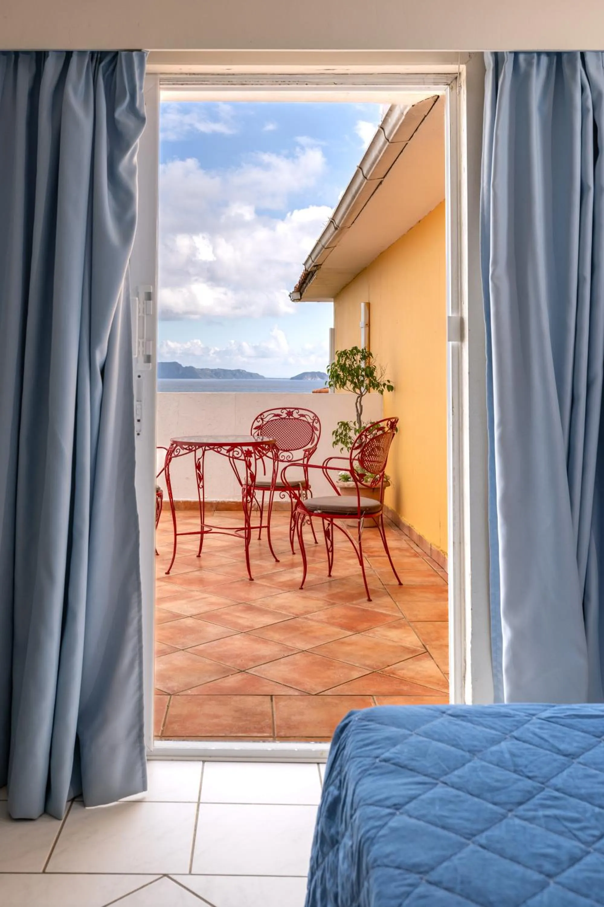 Balcony/Terrace in Porto Koukla Beach