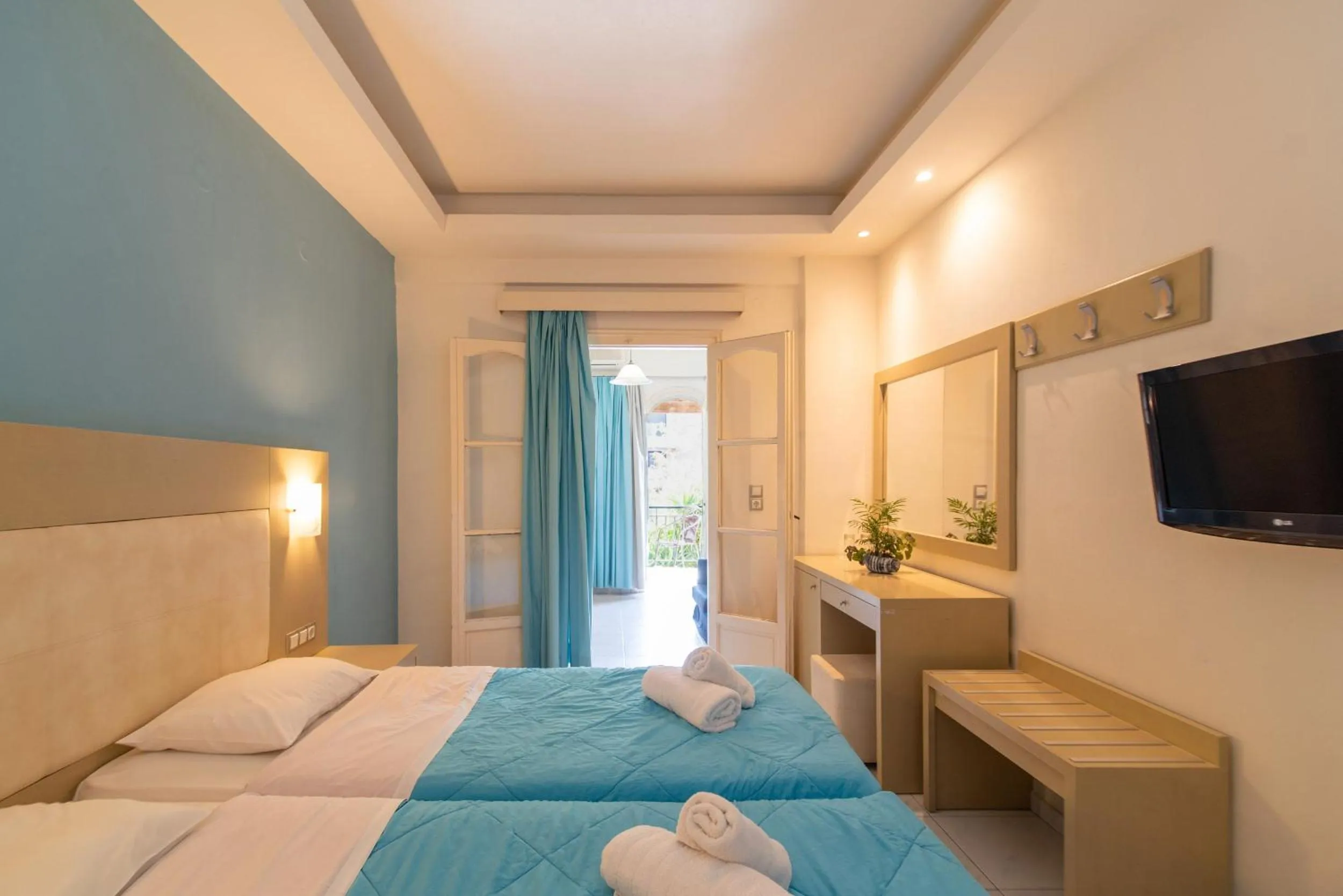 Bed in Porto Koukla Beach