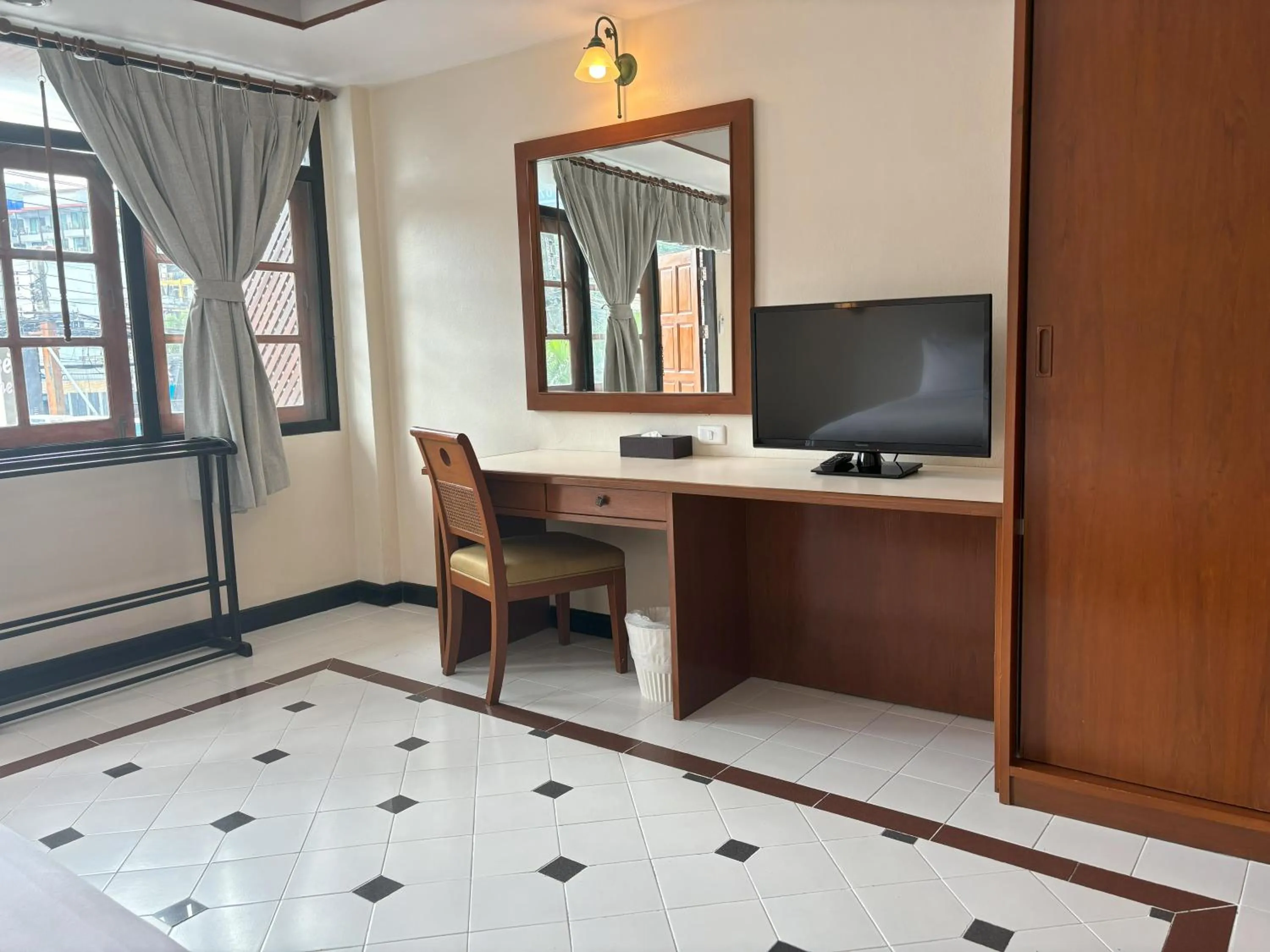 Bedroom in Sunset Mansion