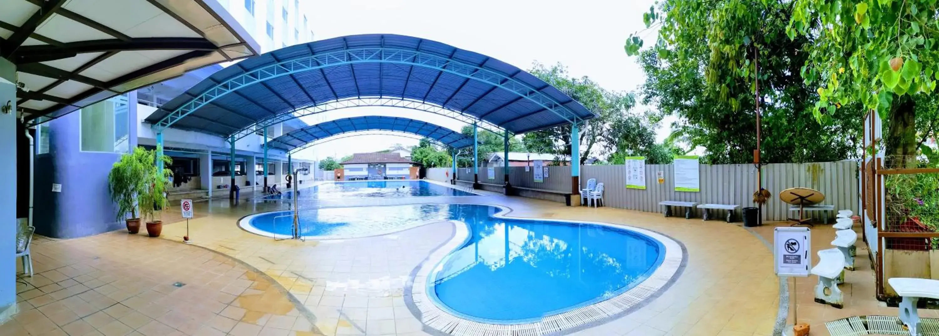 Swimming pool in Hotel ASRC Swimming pool in Hotel ASRC