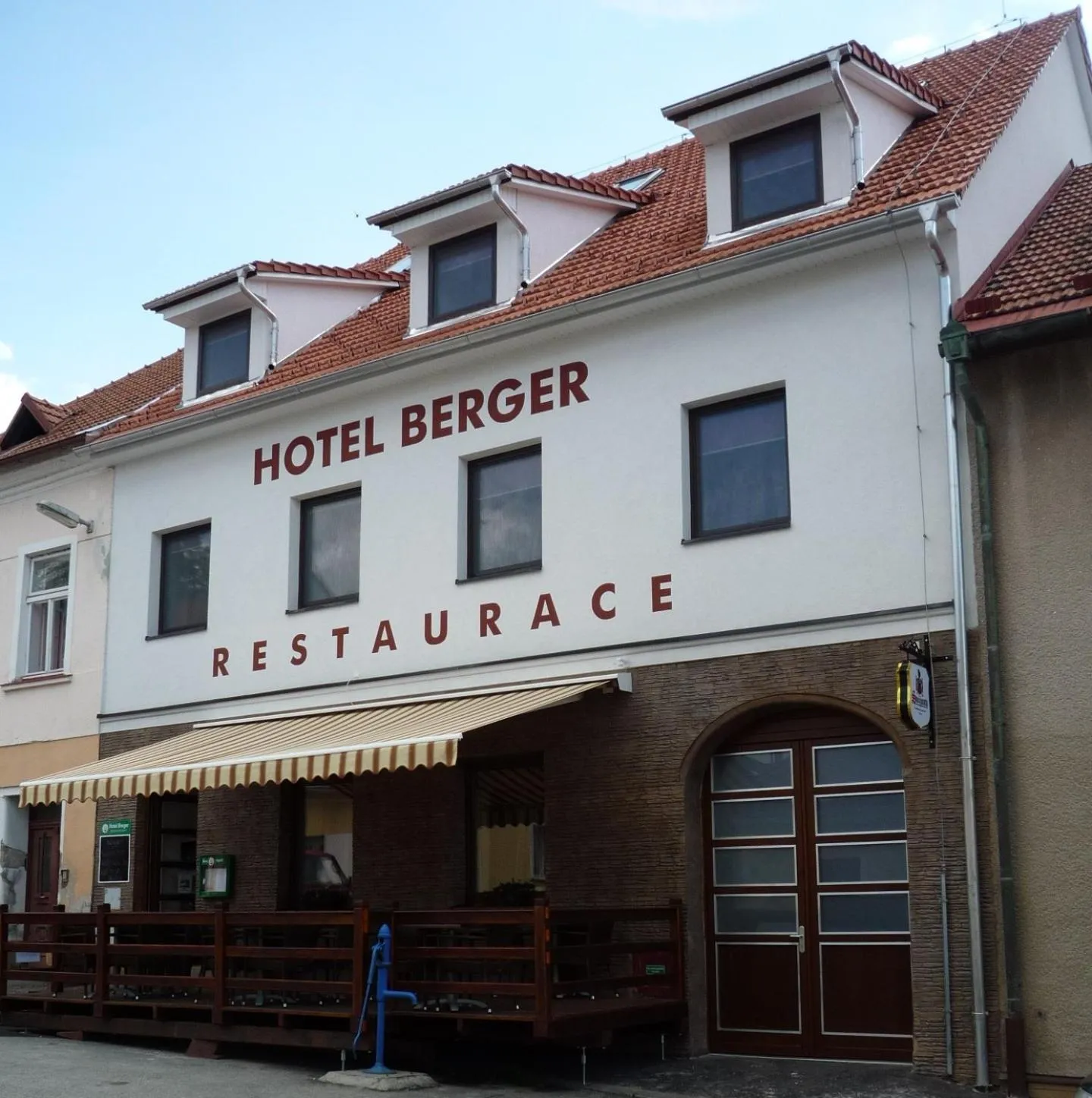 Facade/entrance in Hotel Berger