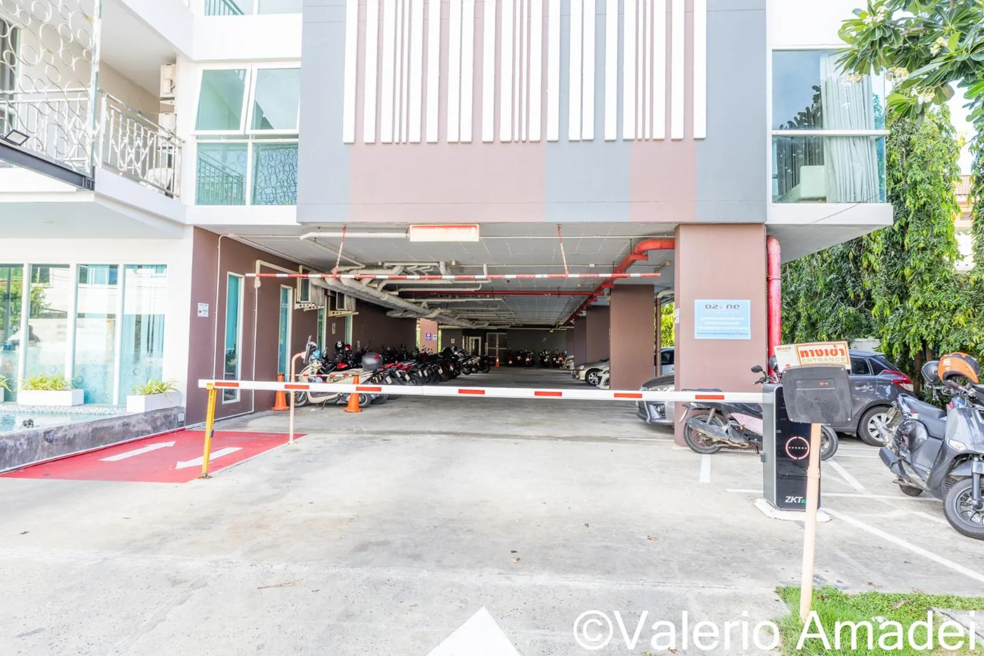 Ozone Condotel Kata Beach by PHR