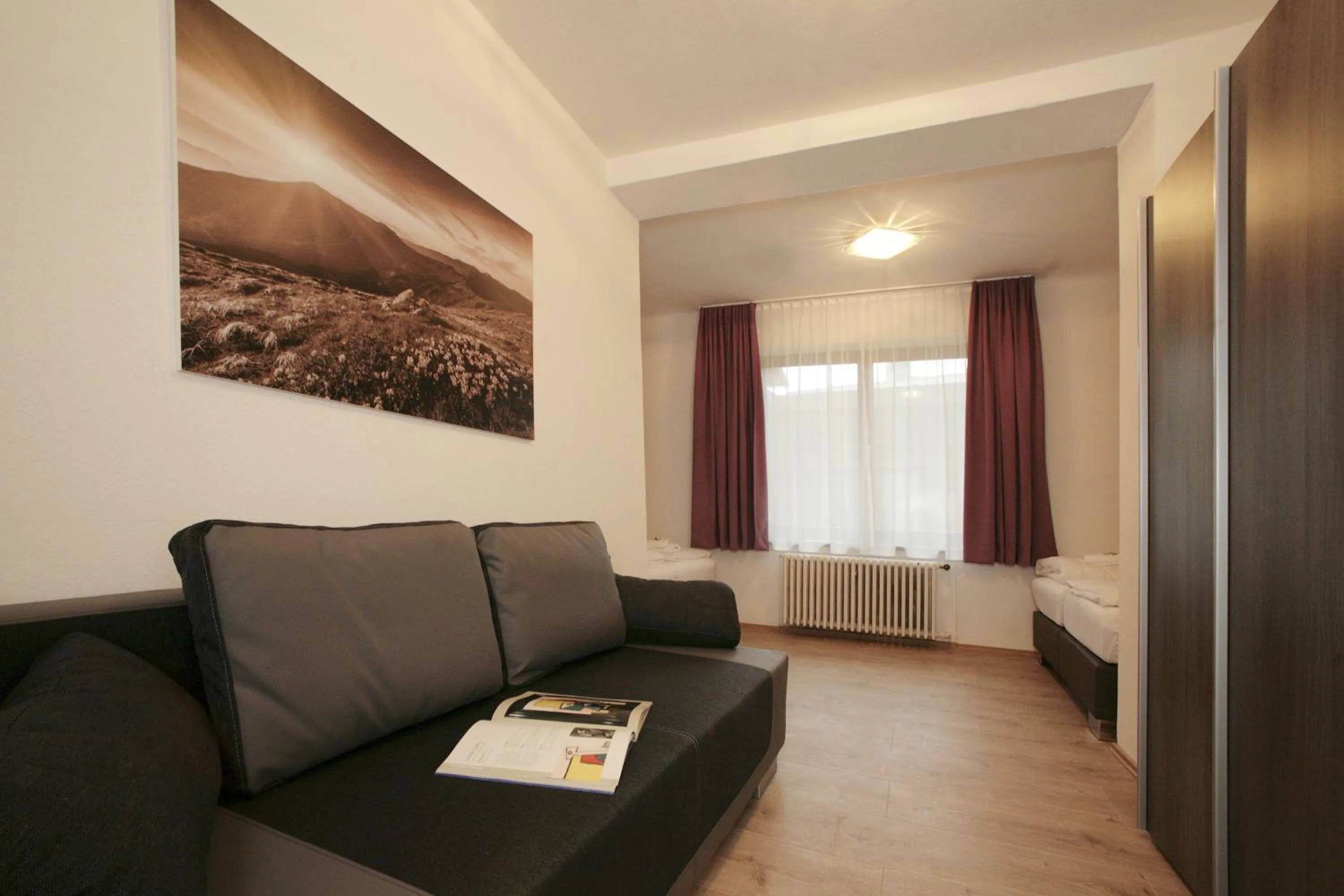 Seating area in Lake and Cityhotel Edelweiss - self Check in