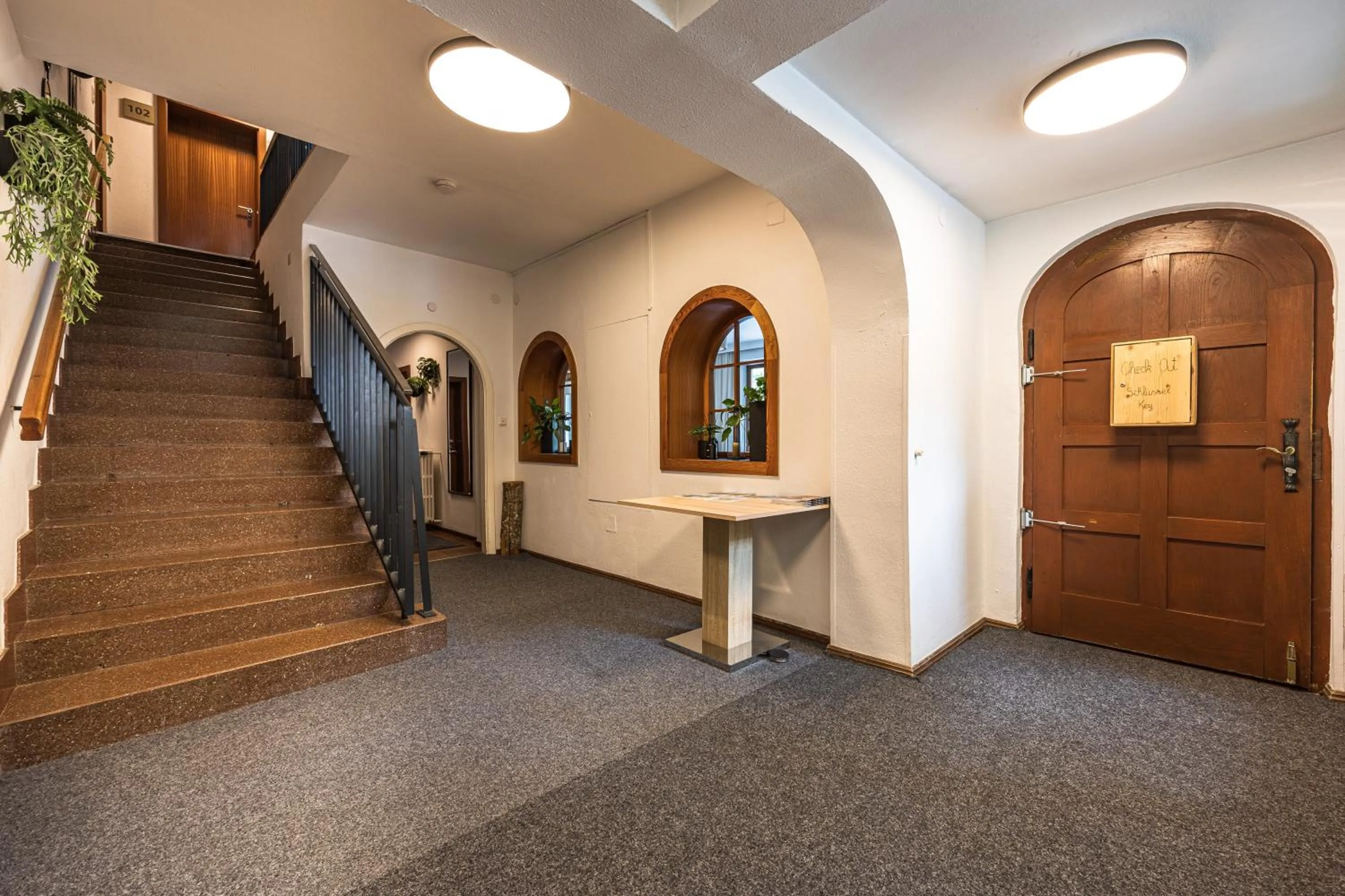 Lake and Cityhotel Edelweiss - self Check in