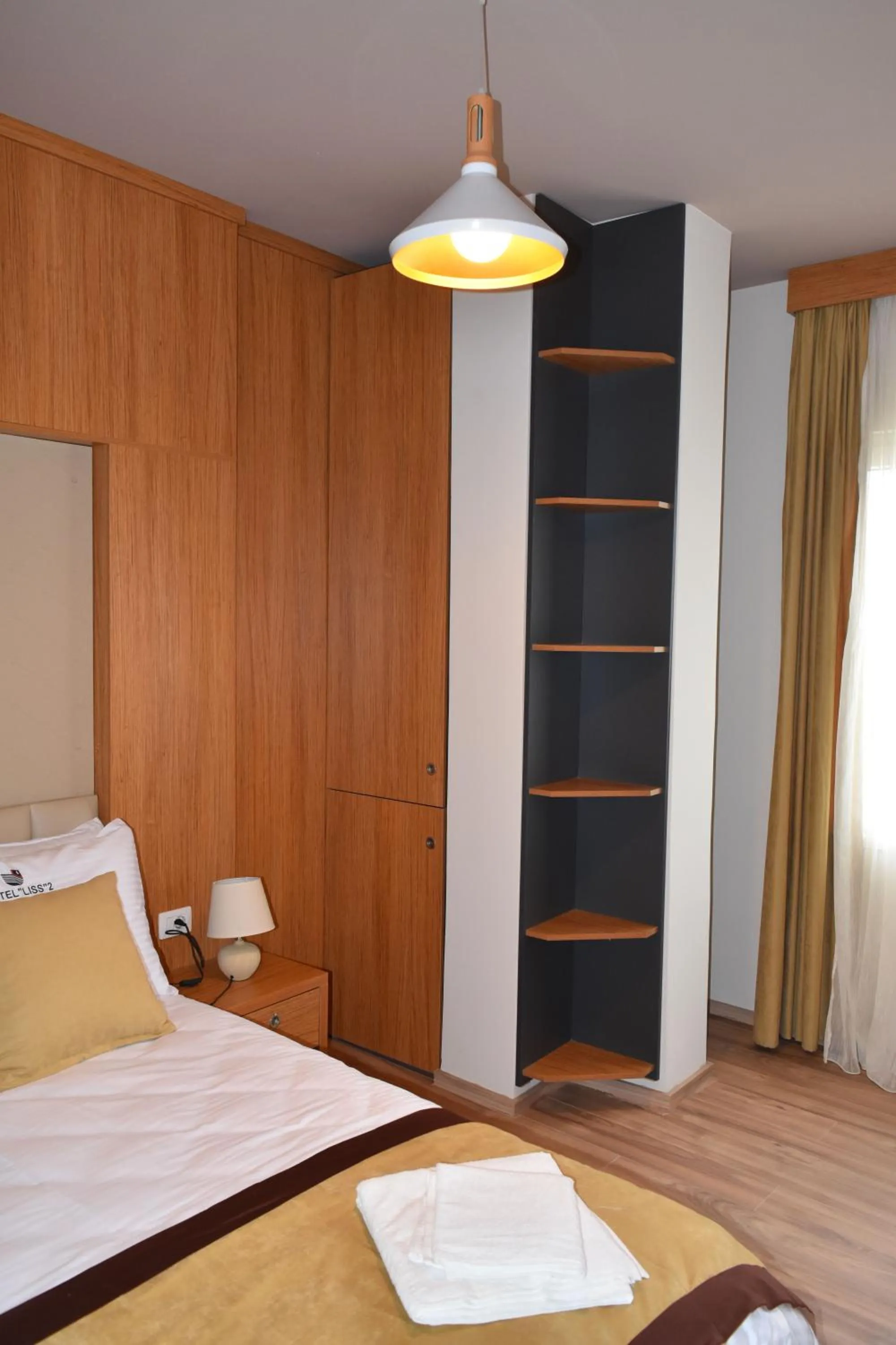 Bedroom in Hotel LISS 2