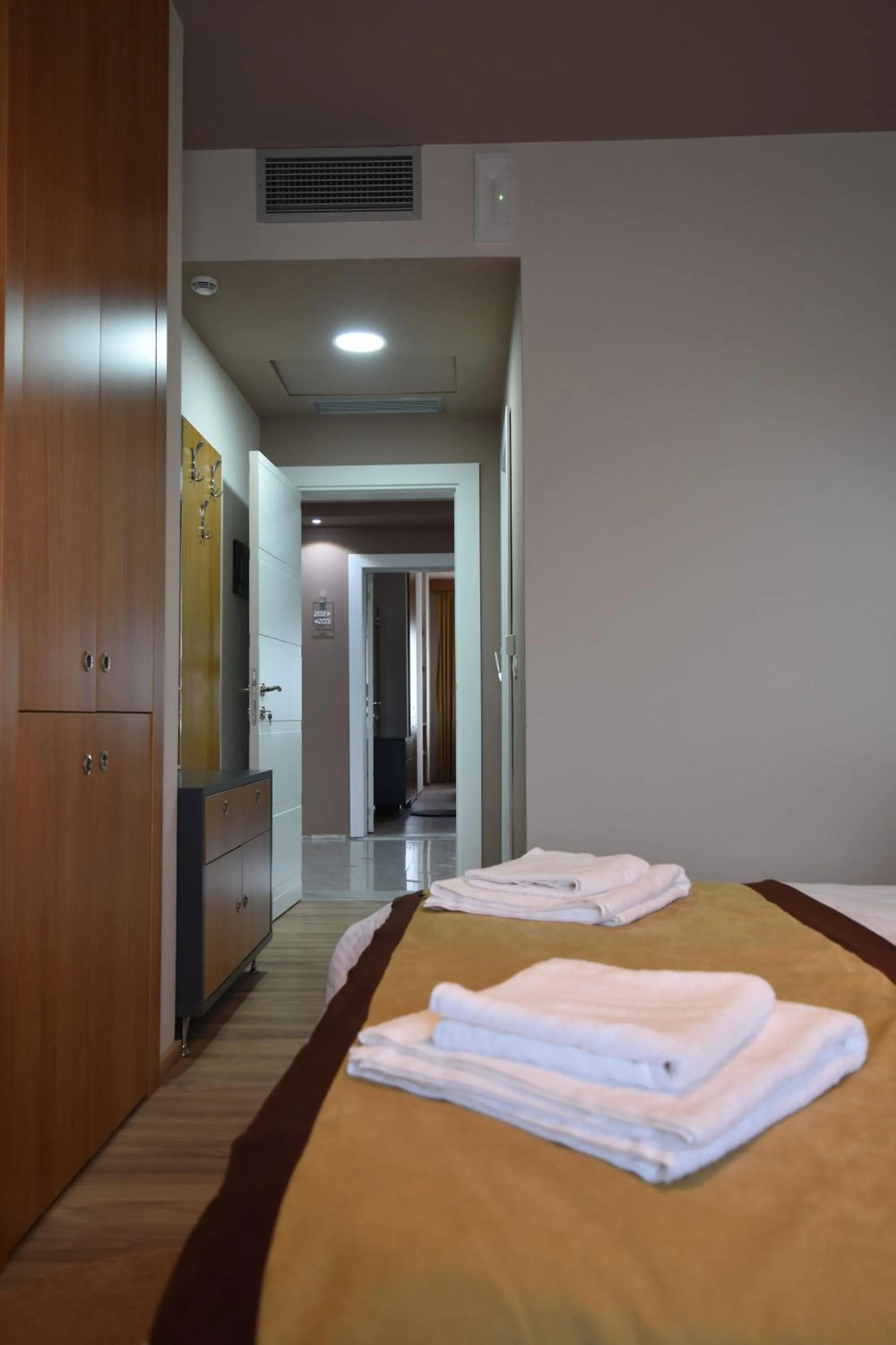 Bedroom in Hotel LISS 2