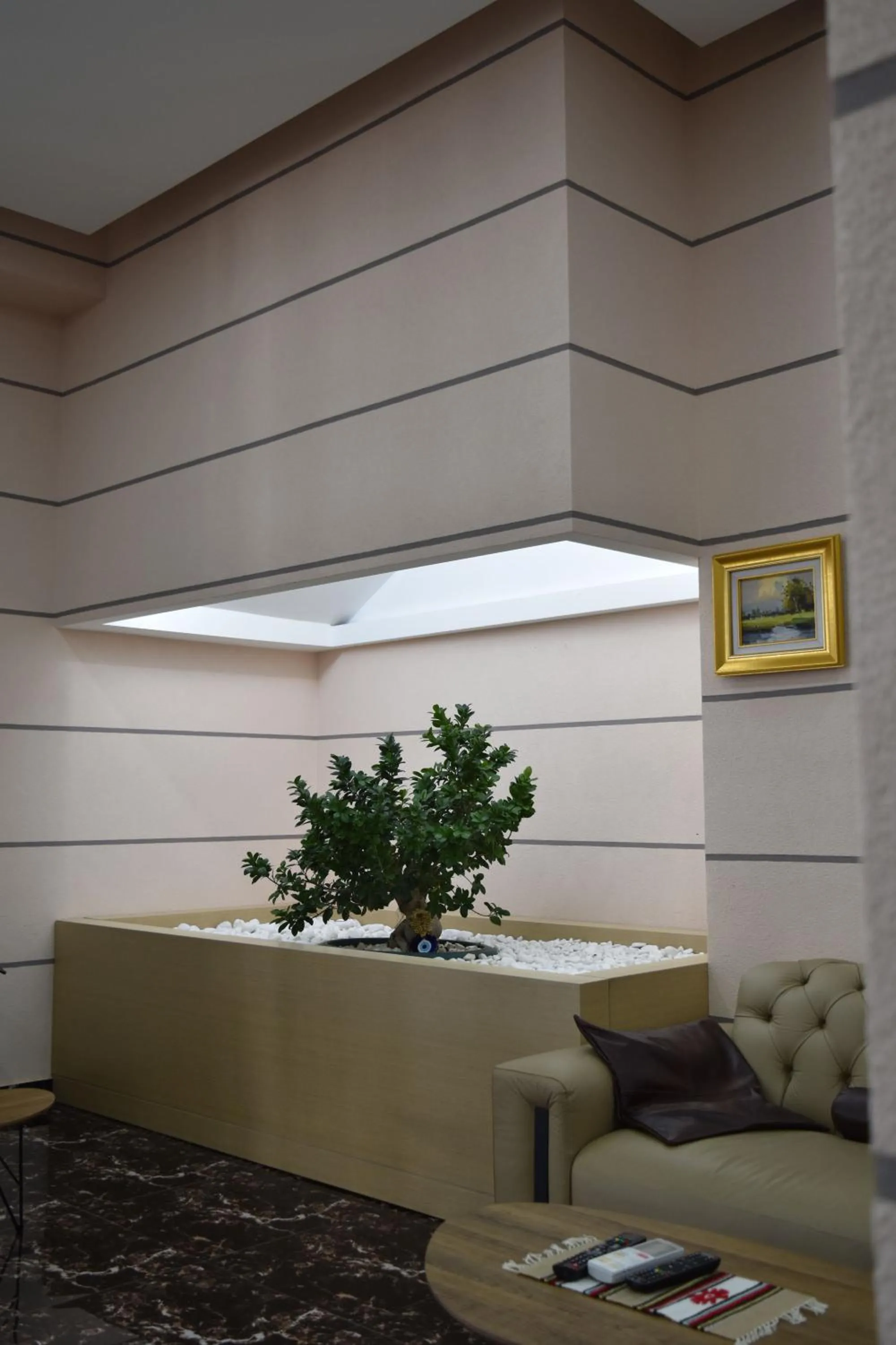 Seating area in Hotel LISS 2