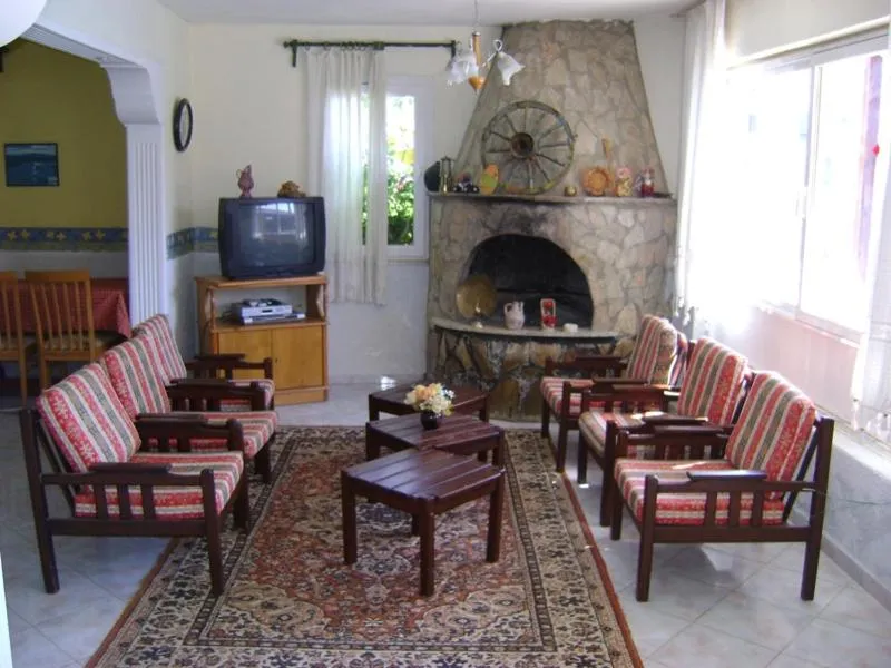 Restaurant/places to eat in California Apart Otel