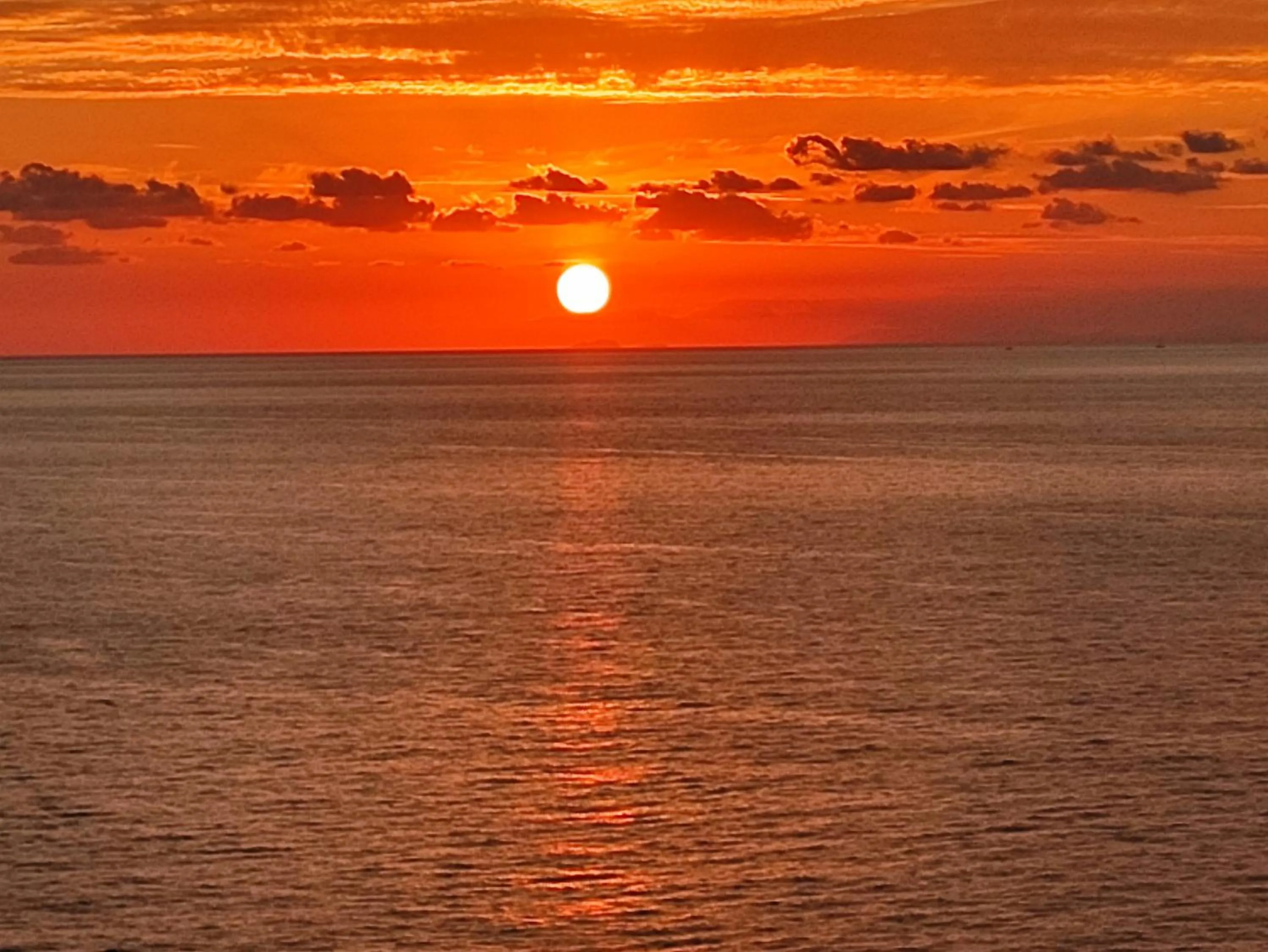 Sea view in California Apart Otel